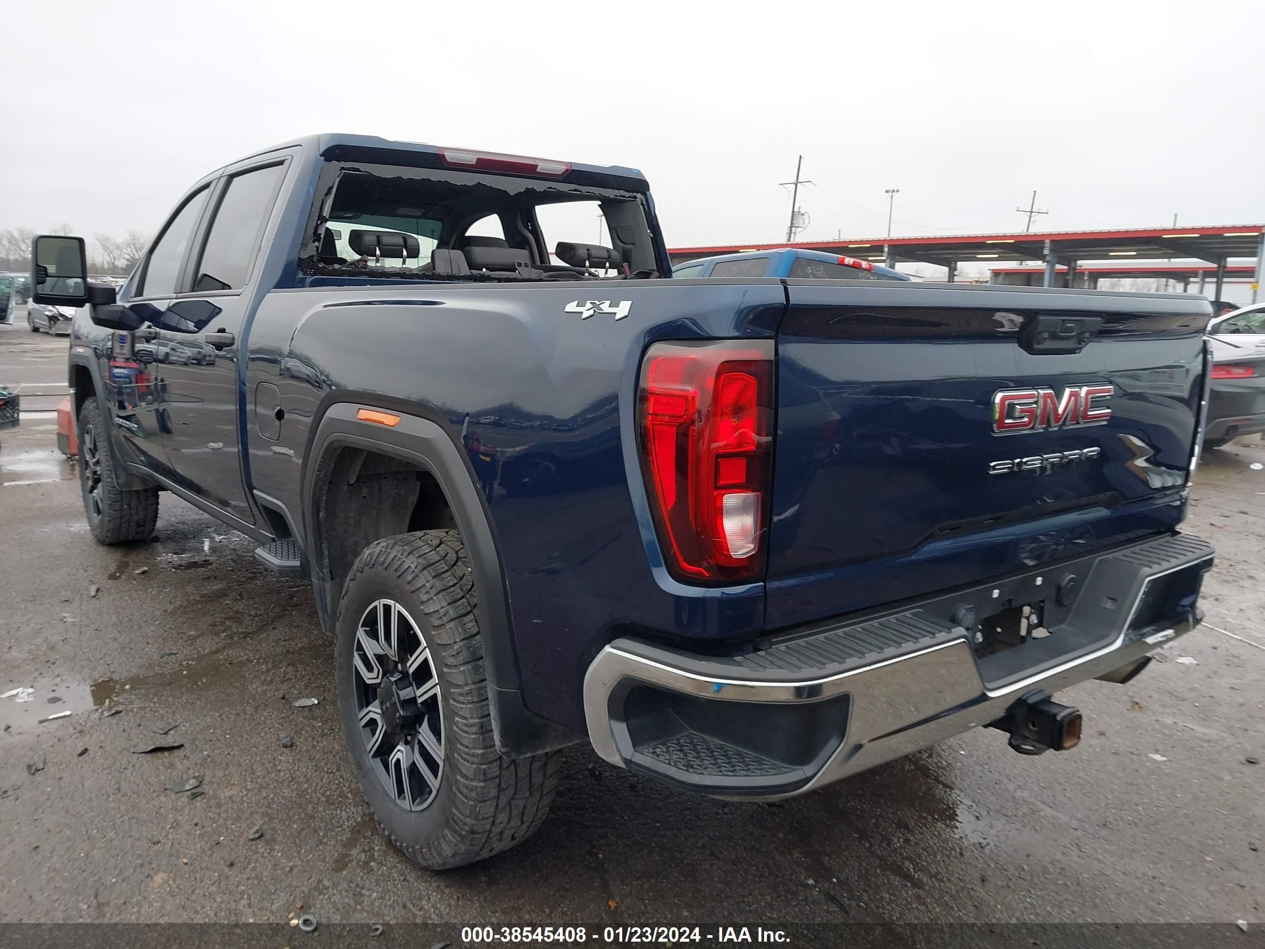 Photo 2 VIN: 1GT49LE76NF339686 - GMC SIERRA 