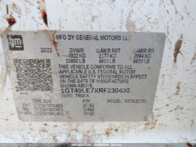 Photo 8 VIN: 1GT49LE7XRF230430 - GMC SIERRA HD 