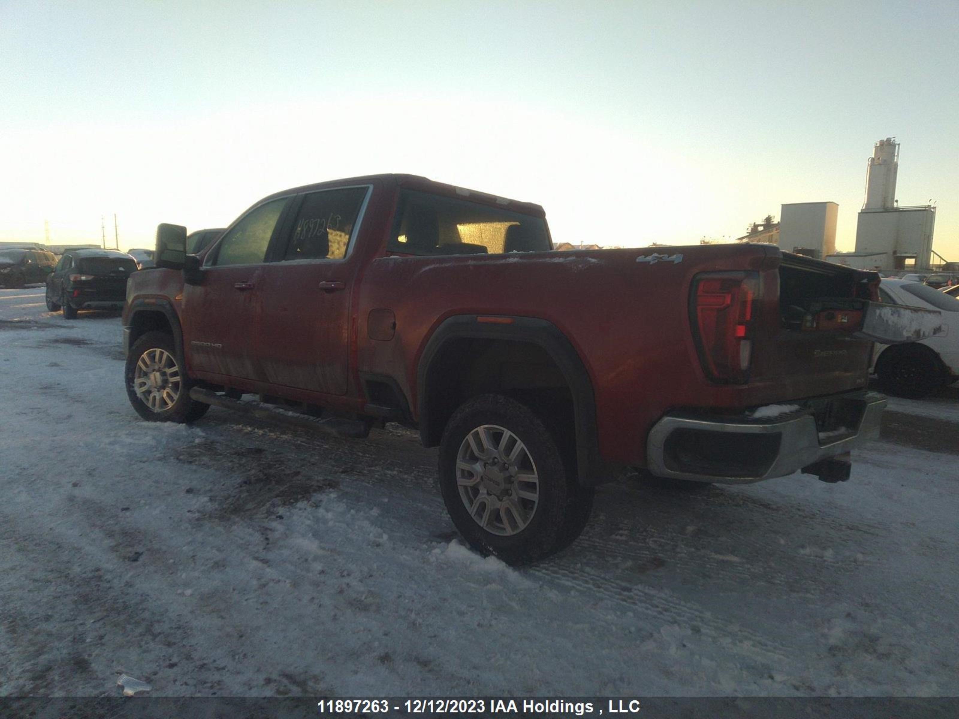 Photo 2 VIN: 1GT49MEY3NF135913 - GMC SIERRA 