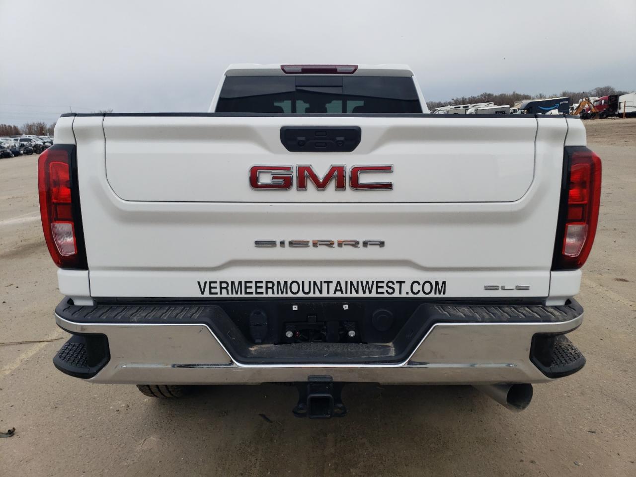 Photo 5 VIN: 1GT49MEY9RF304953 - GMC SIERRA 