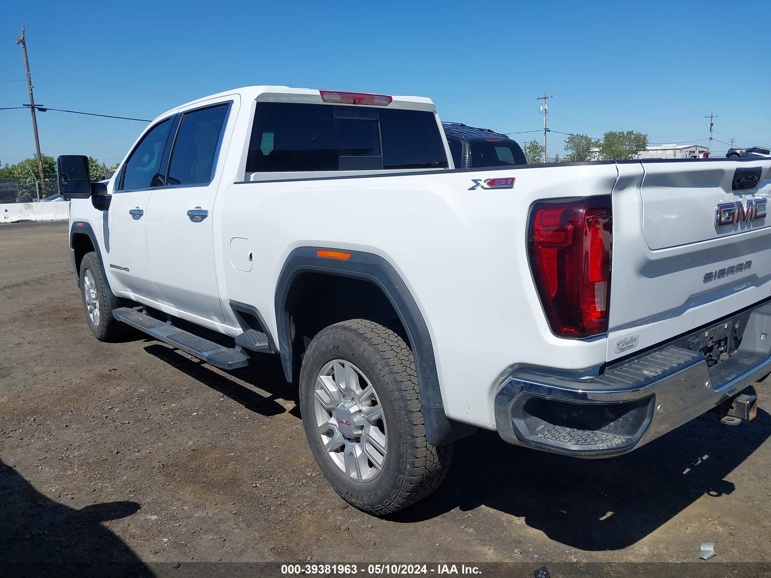 Photo 2 VIN: 1GT49NE71NF268358 - GMC SIERRA 