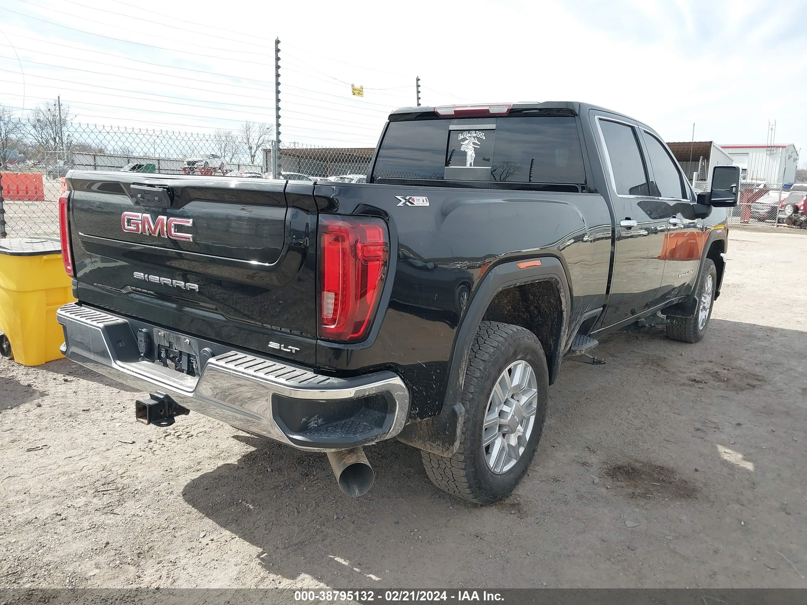 Photo 3 VIN: 1GT49NEY3LF160104 - GMC SIERRA 