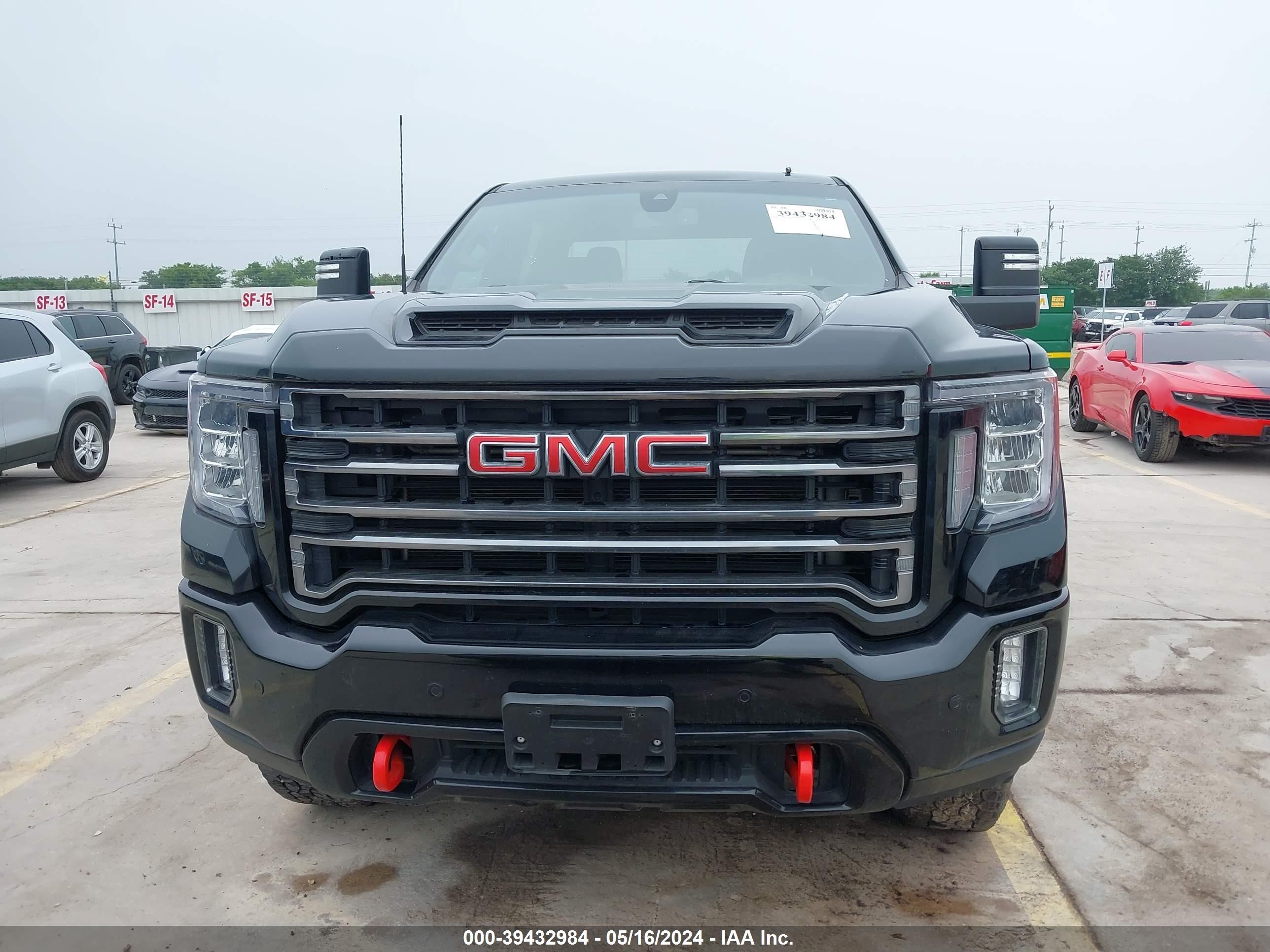 Photo 11 VIN: 1GT49PE70PF143429 - GMC SIERRA 