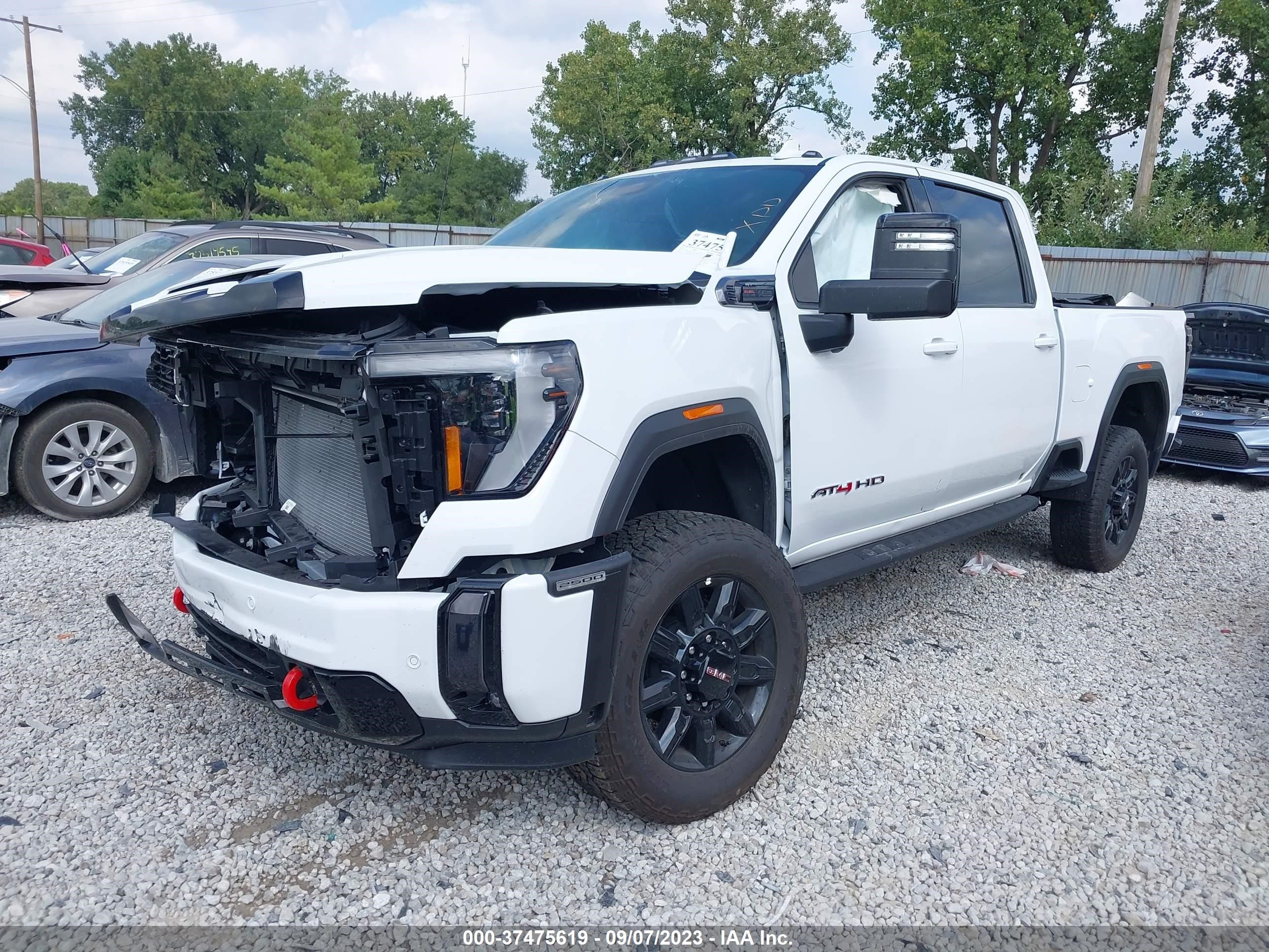 Photo 1 VIN: 1GT49PE74RF191051 - GMC SIERRA 