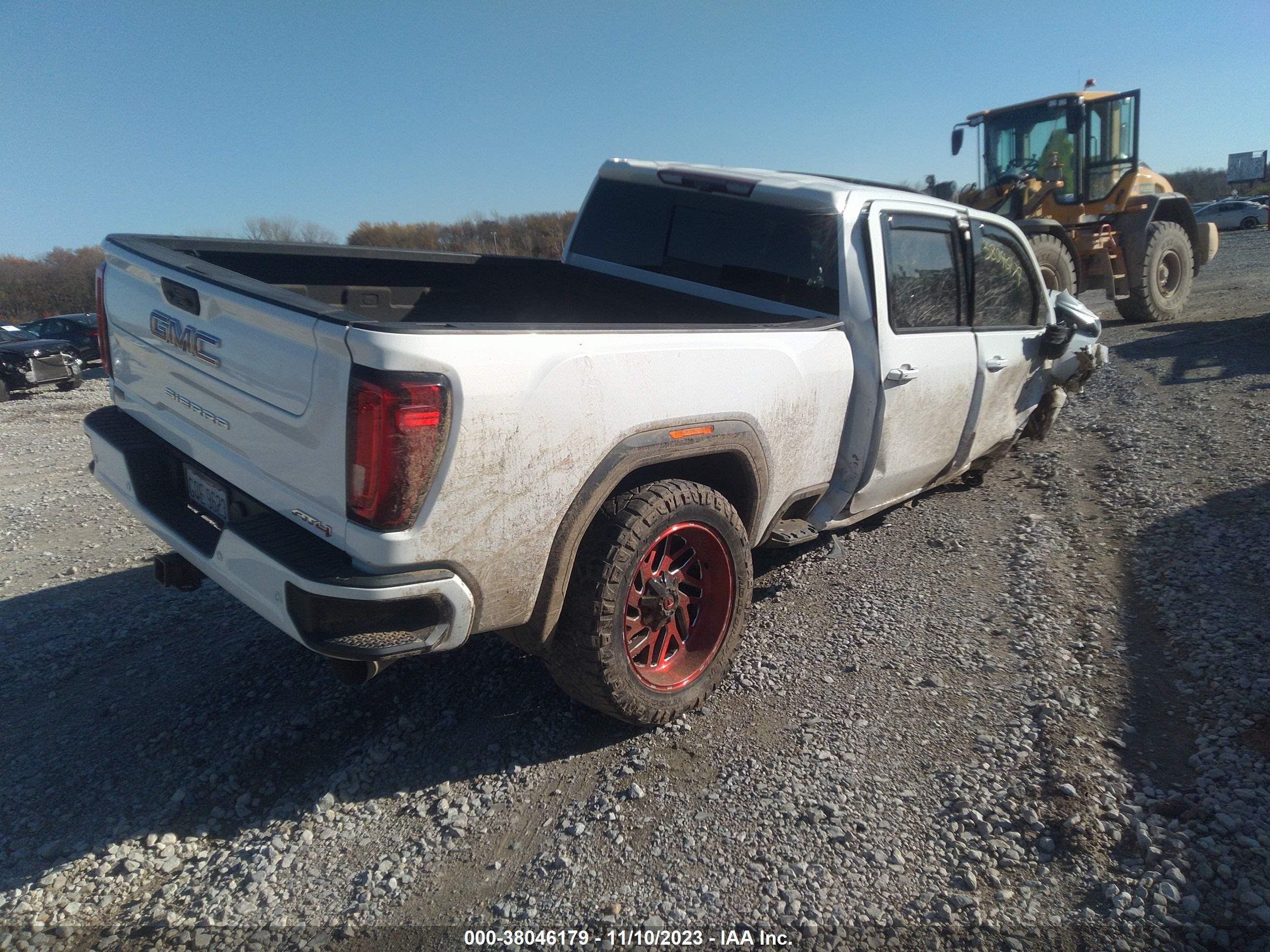 Photo 3 VIN: 1GT49PEY0LF109459 - GMC SIERRA 