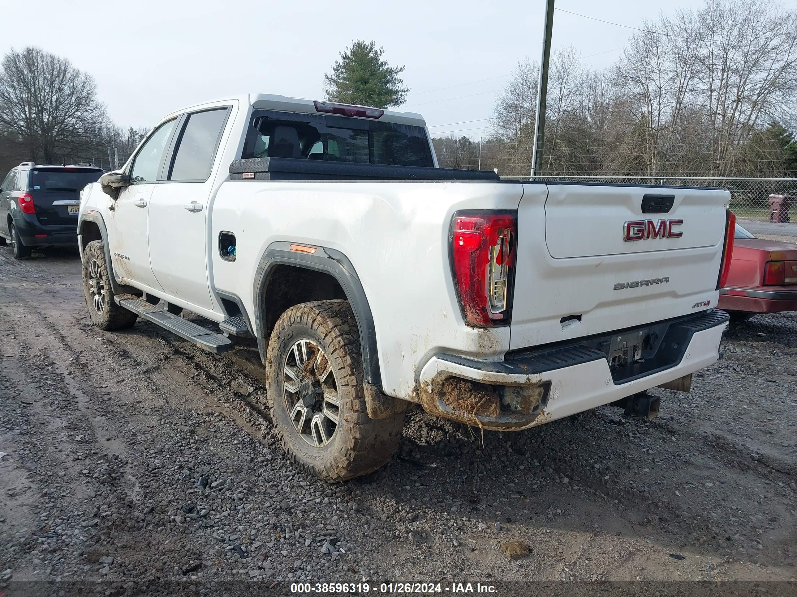 Photo 2 VIN: 1GT49PEY0LF307622 - GMC SIERRA 