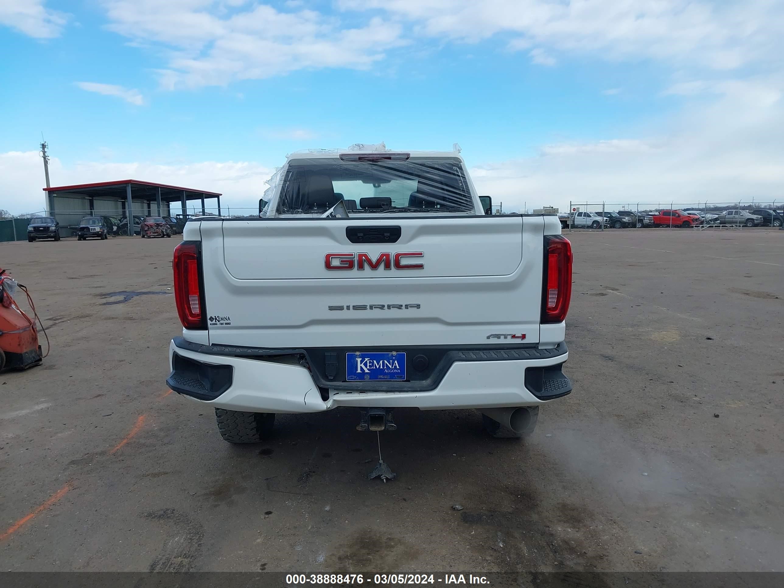 Photo 16 VIN: 1GT49PEY1NF128914 - GMC SIERRA 