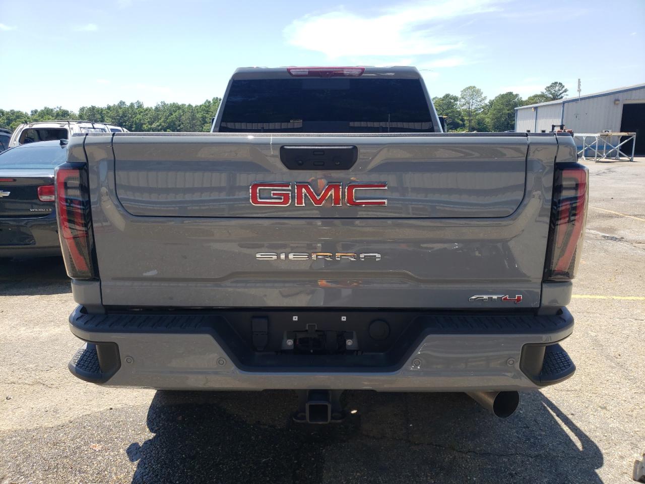 Photo 5 VIN: 1GT49PEY4RF243478 - GMC SIERRA 