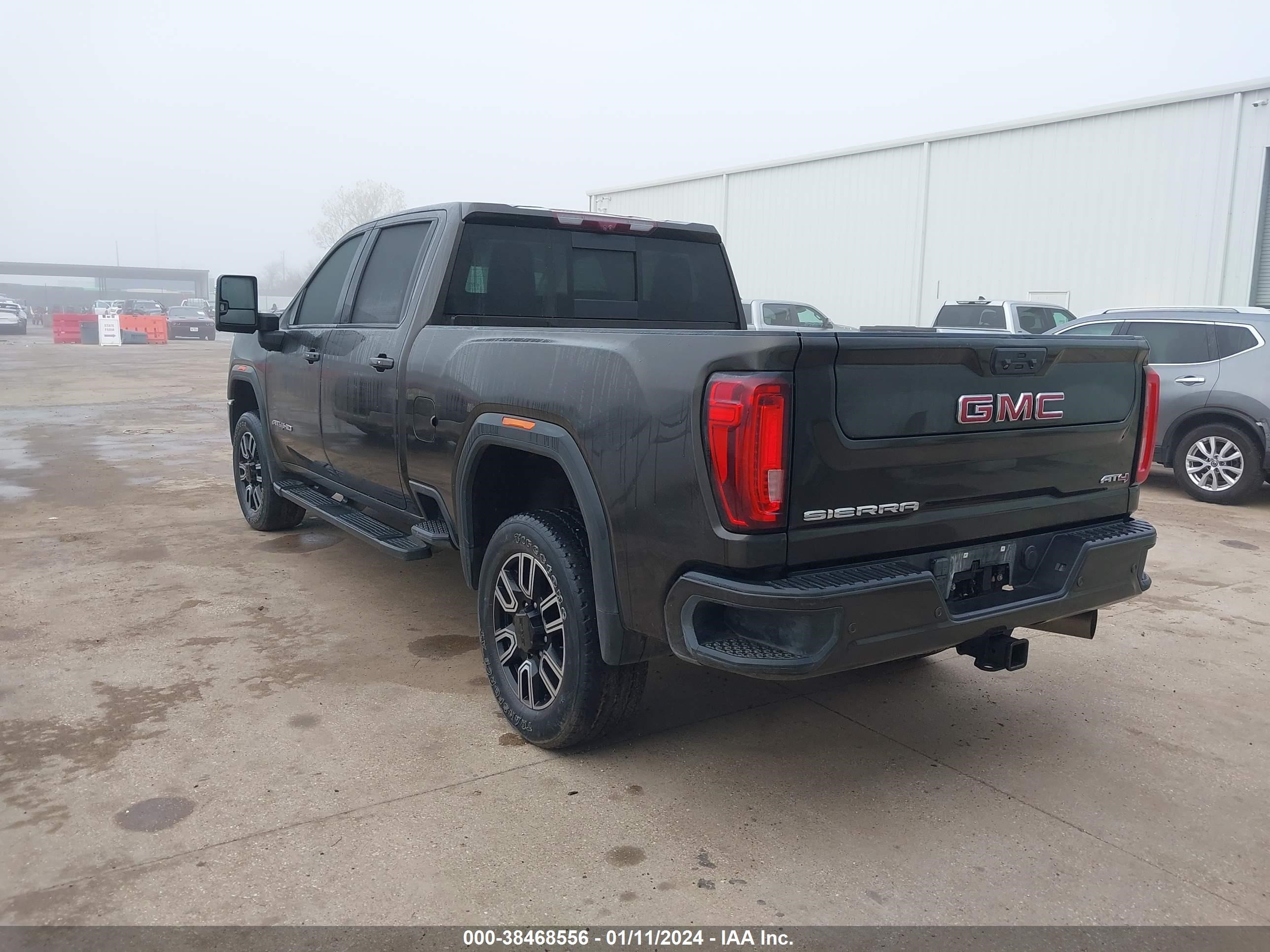 Photo 2 VIN: 1GT49PEY6LF303672 - GMC SIERRA 