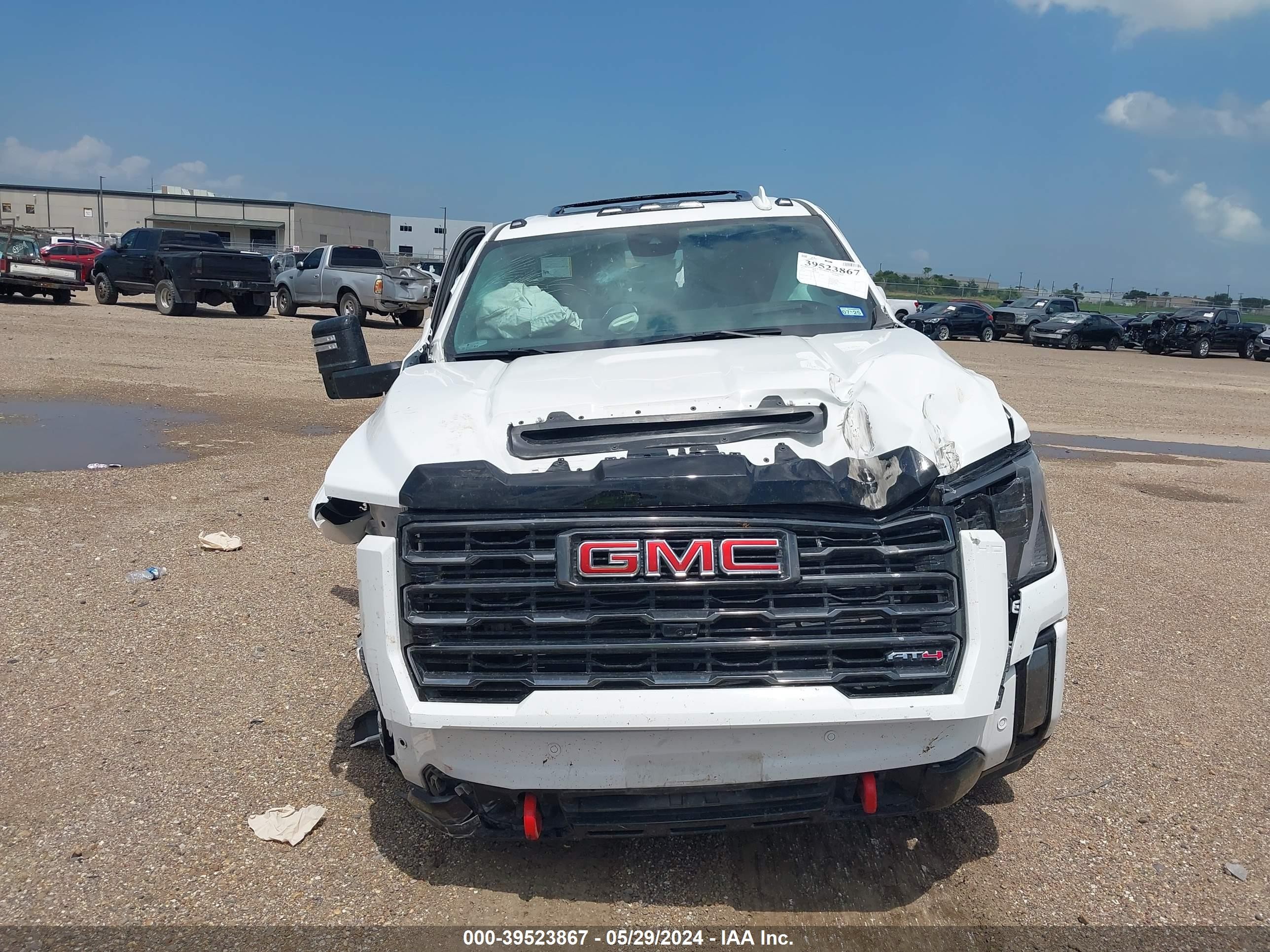 Photo 11 VIN: 1GT49PEY6RF175264 - GMC SIERRA 