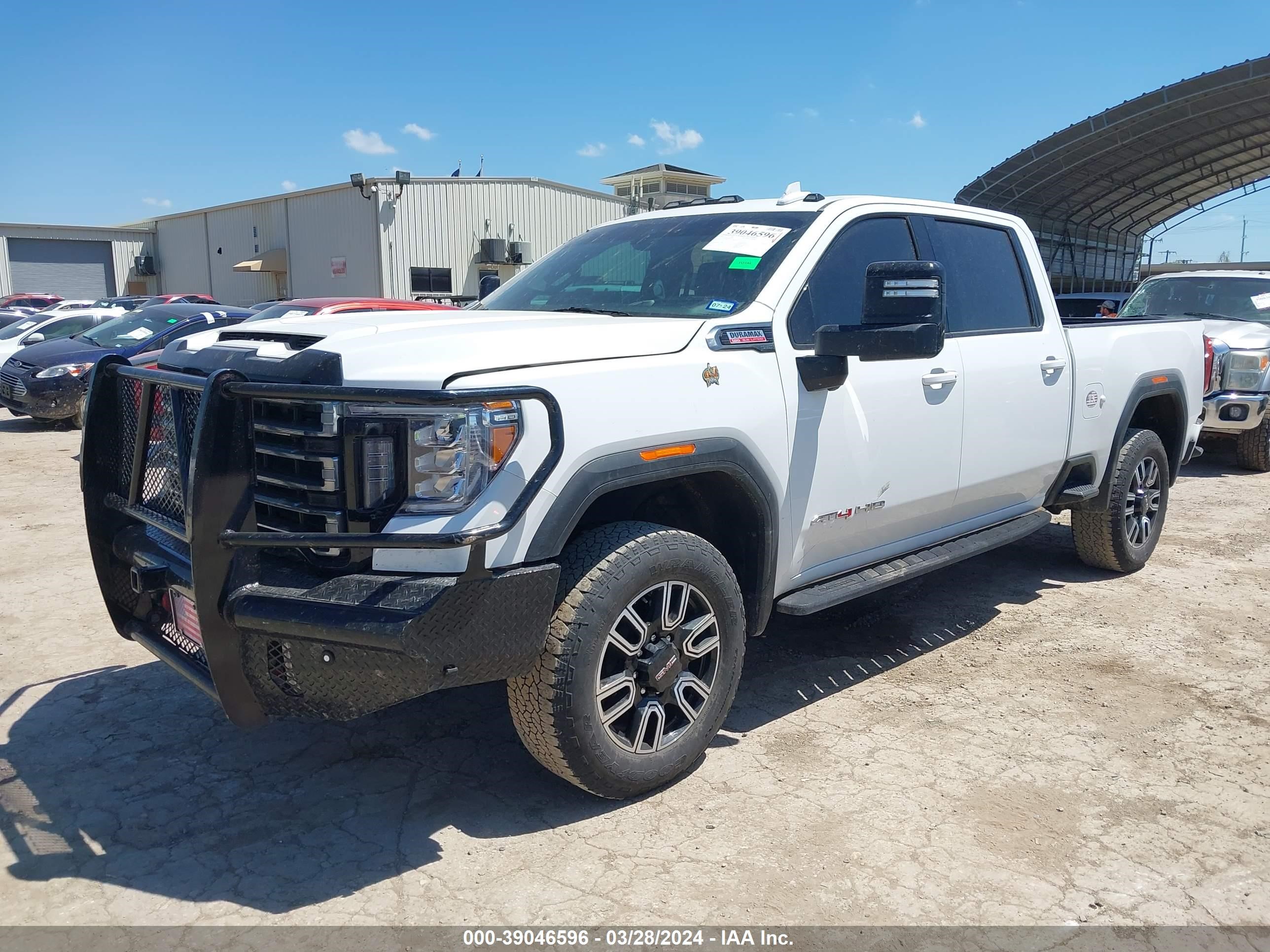 Photo 1 VIN: 1GT49PEY8NF175311 - GMC SIERRA 