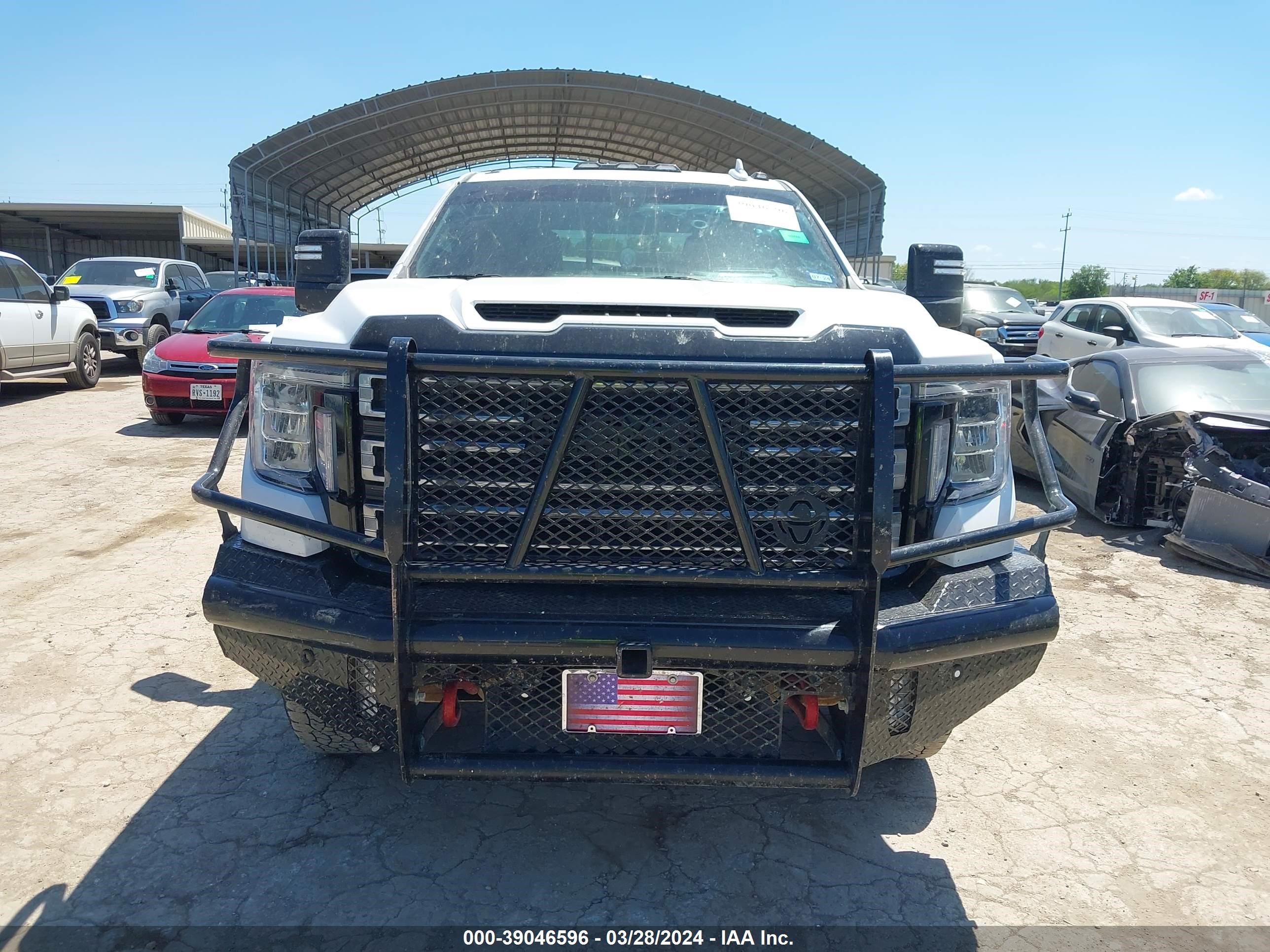 Photo 11 VIN: 1GT49PEY8NF175311 - GMC SIERRA 