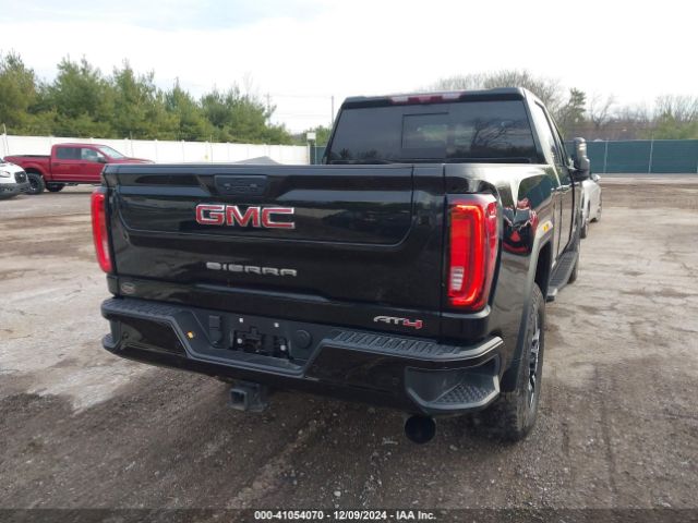 Photo 3 VIN: 1GT49PEY9PF207539 - GMC SIERRA HD 