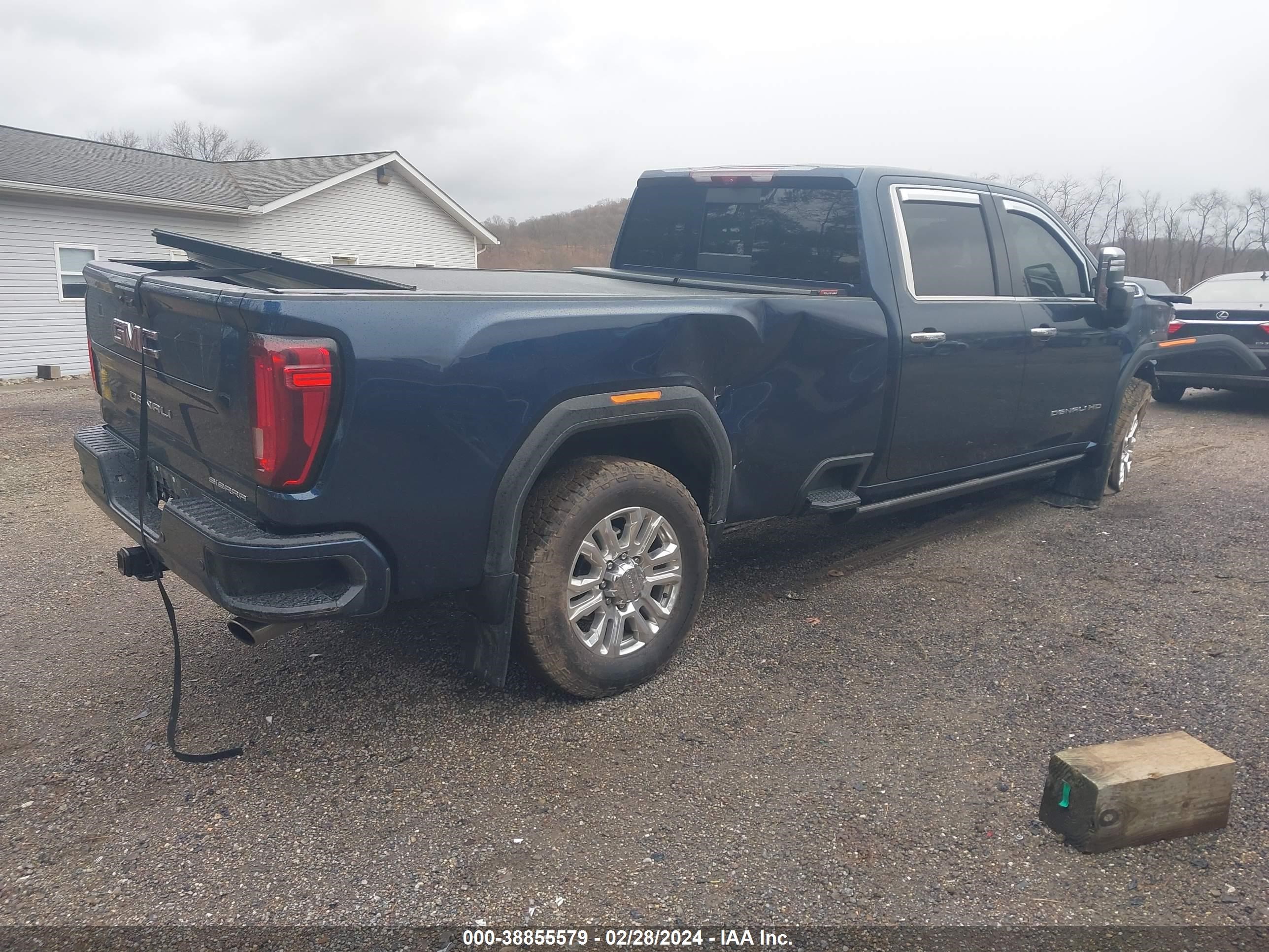 Photo 3 VIN: 1GT49RE7XNF330766 - GMC SIERRA 