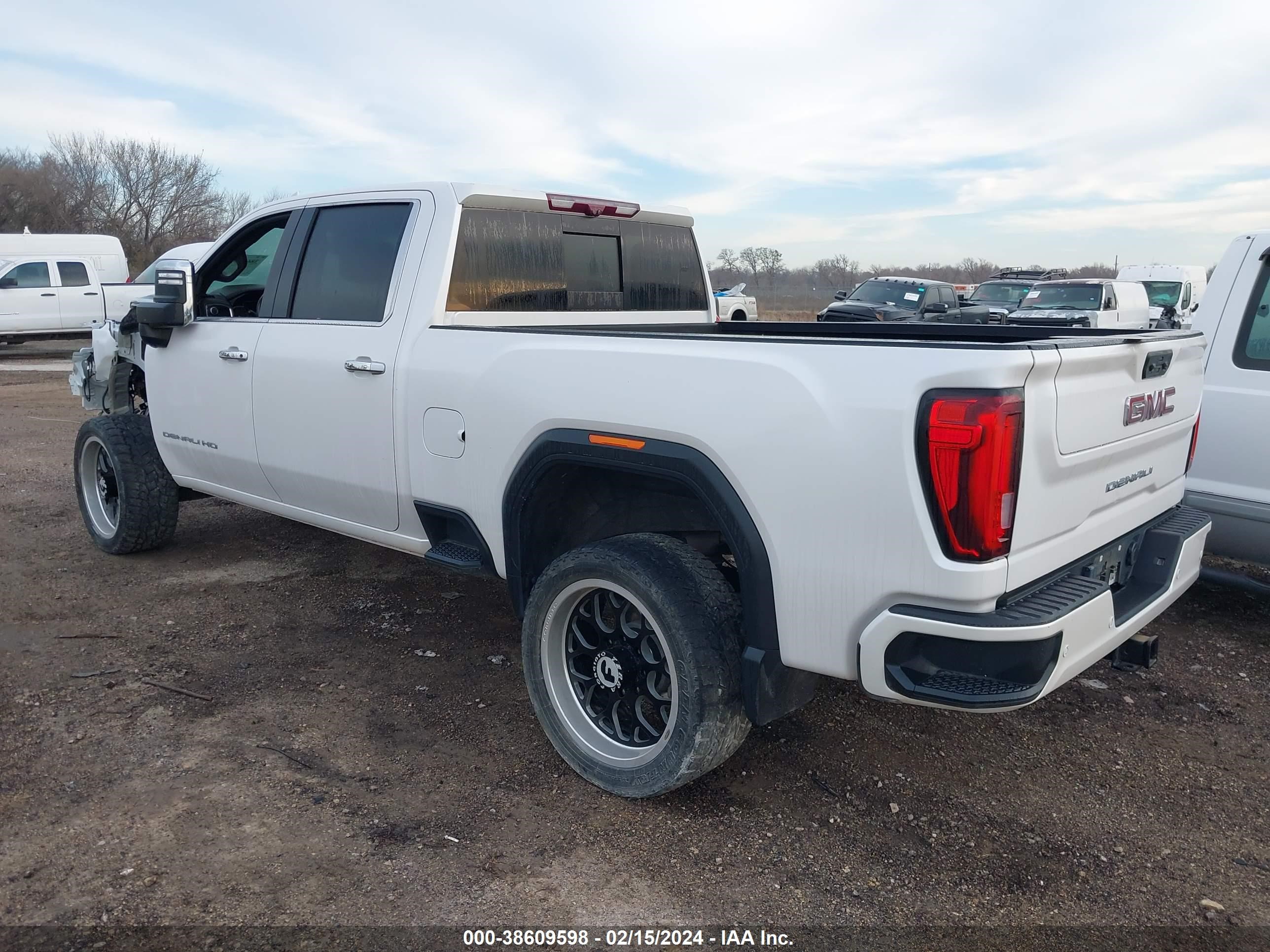 Photo 2 VIN: 1GT49REY0LF178874 - GMC SIERRA 