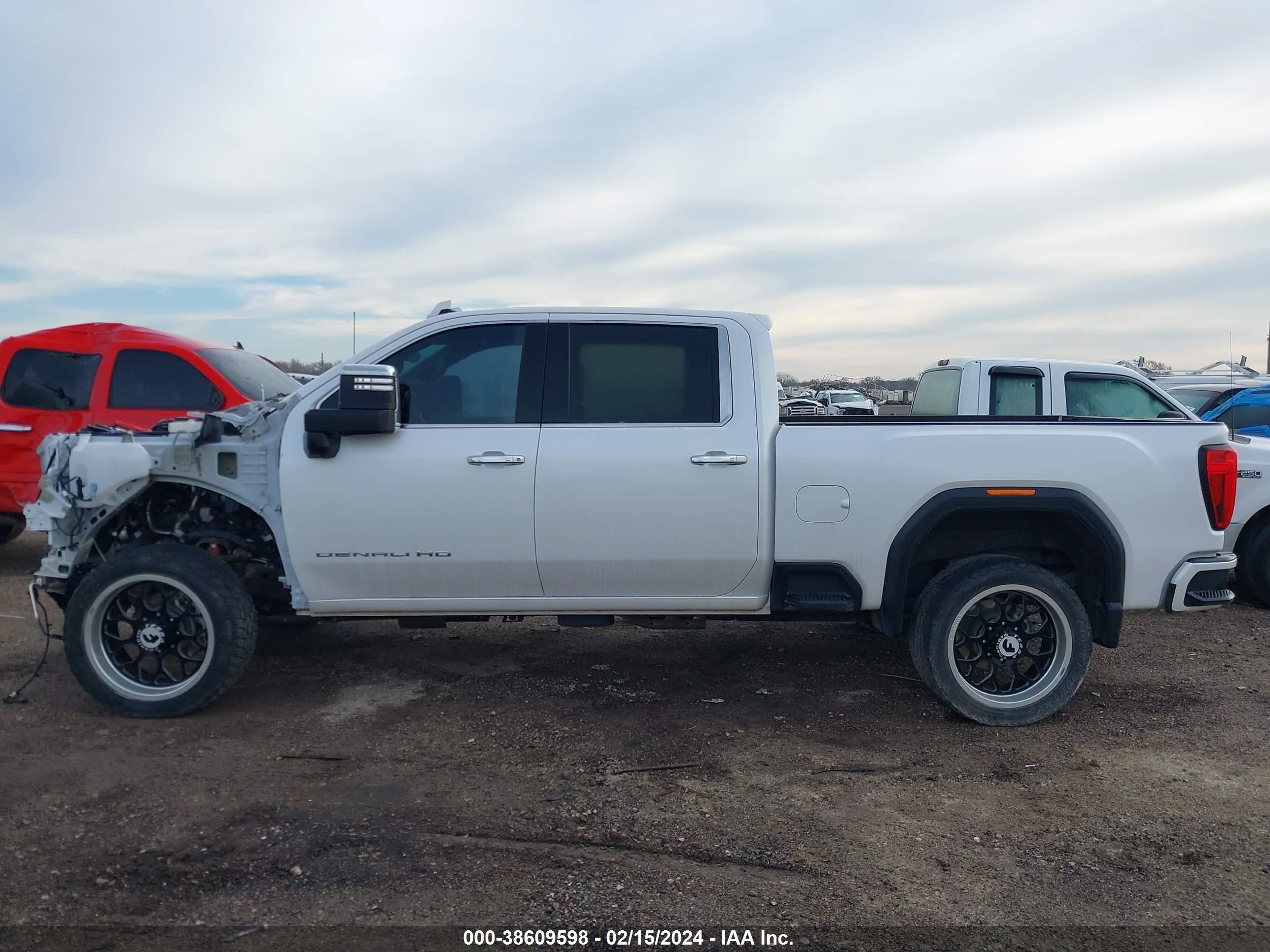 Photo 5 VIN: 1GT49REY0LF178874 - GMC SIERRA 