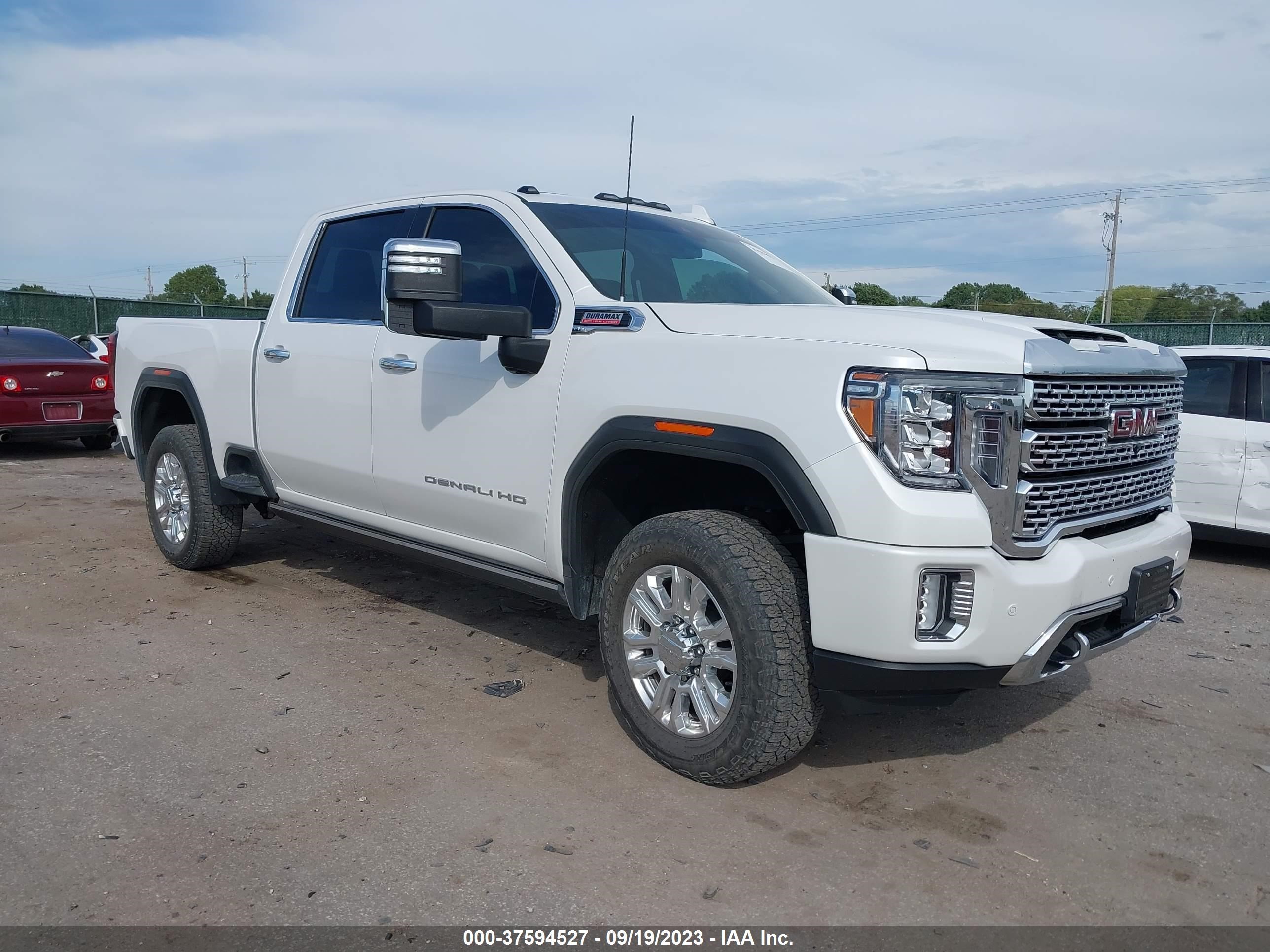 Photo 1 VIN: 1GT49REY4NF235581 - GMC SIERRA 