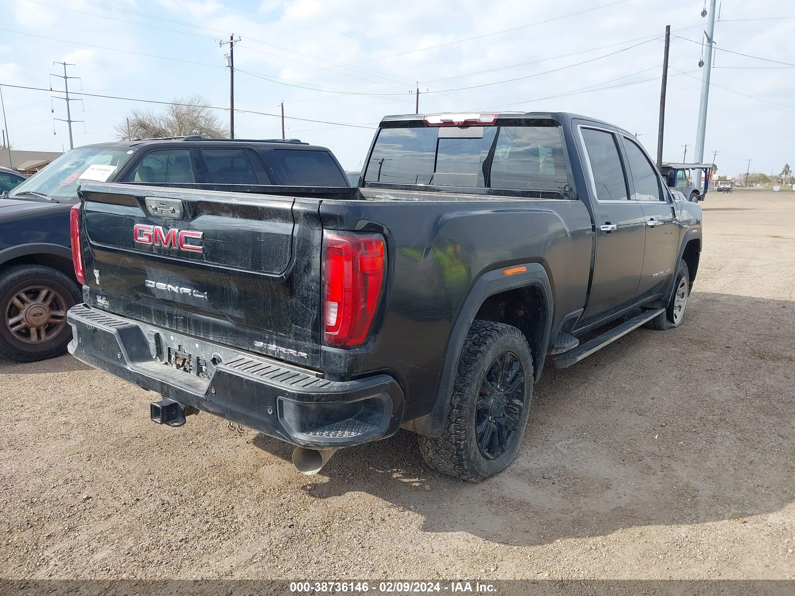 Photo 2 VIN: 1GT49REY6MF151132 - GMC SIERRA 