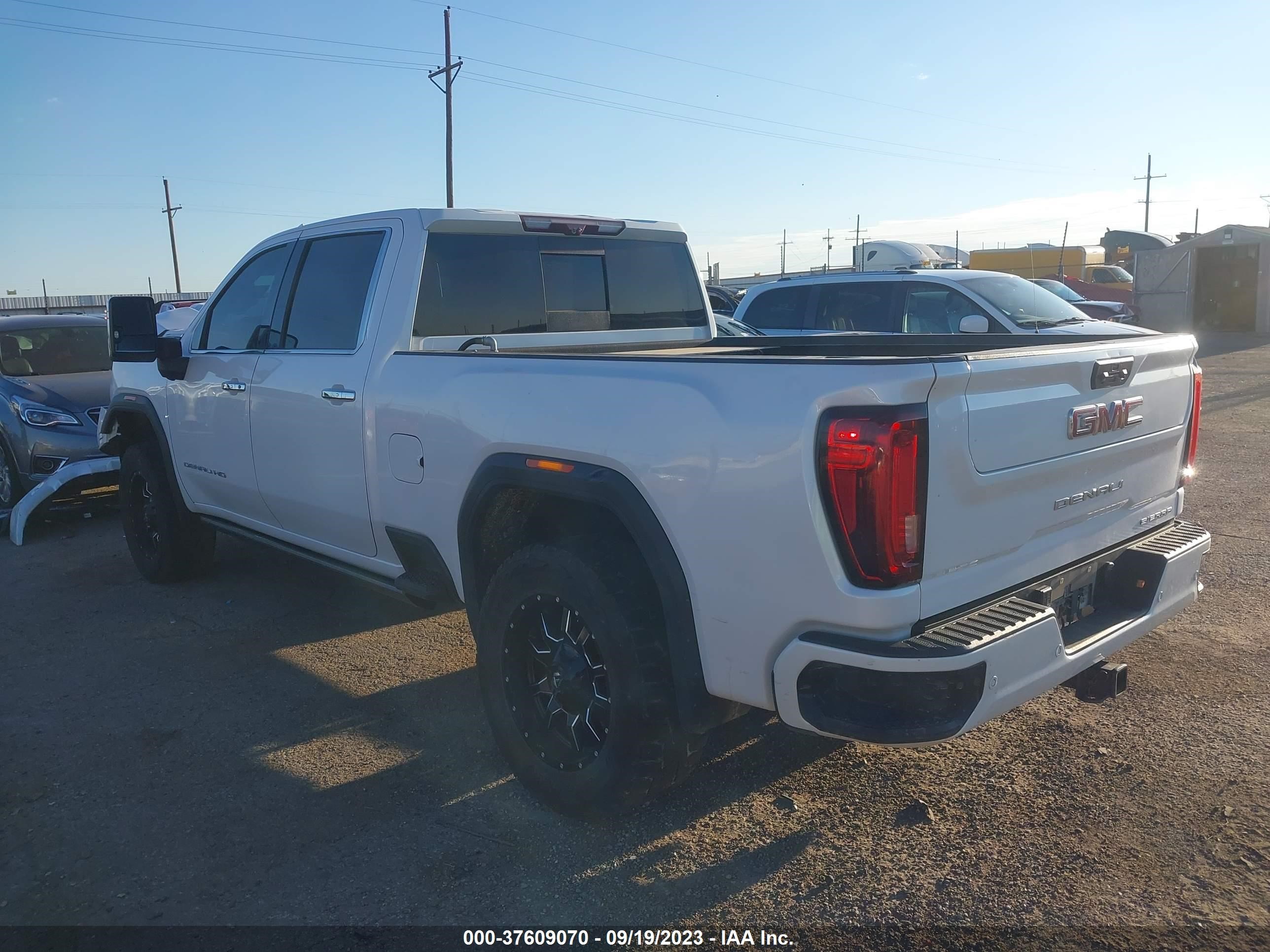 Photo 2 VIN: 1GT49REY6NF139516 - GMC SIERRA 