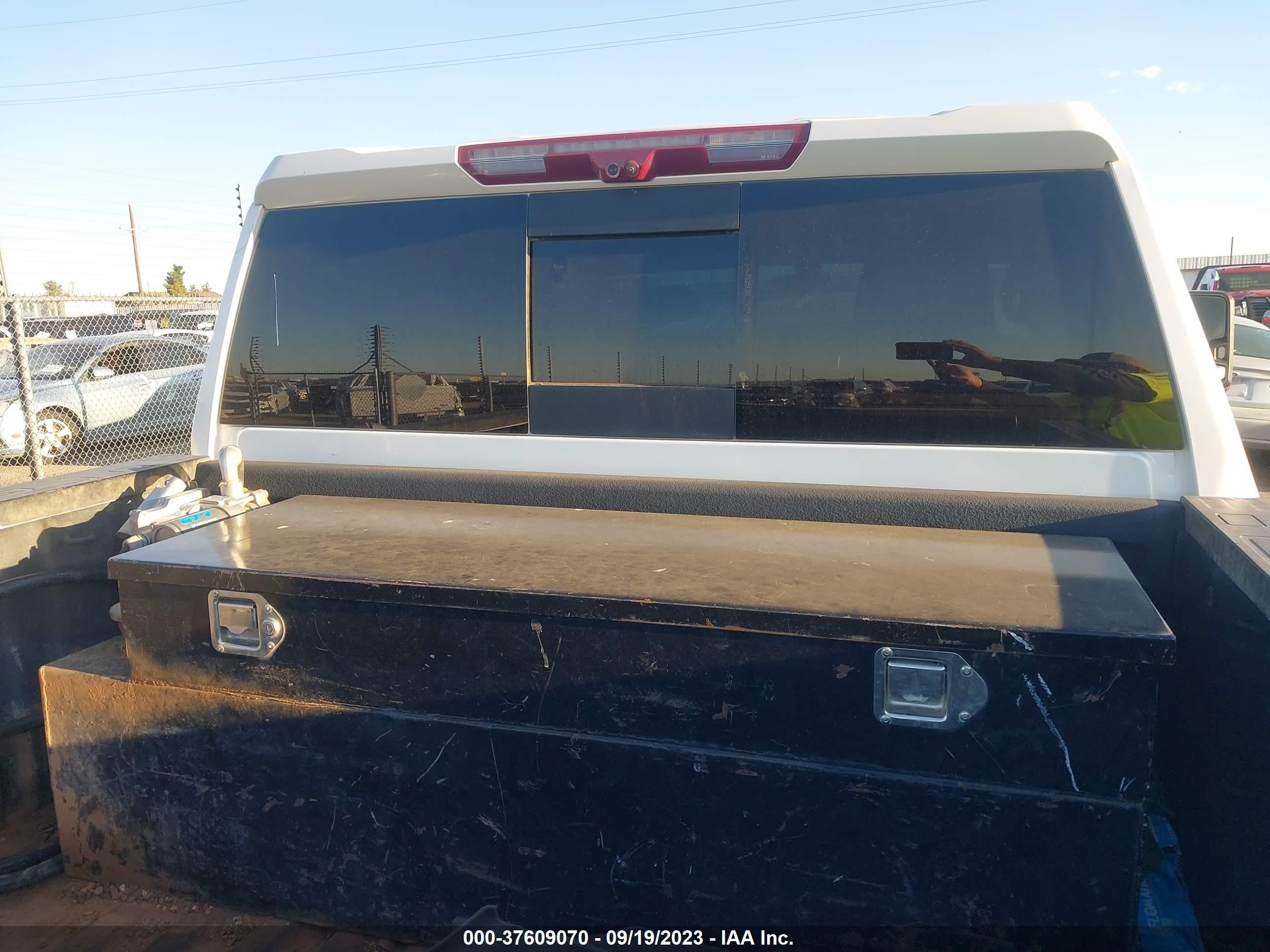 Photo 6 VIN: 1GT49REY6NF139516 - GMC SIERRA 