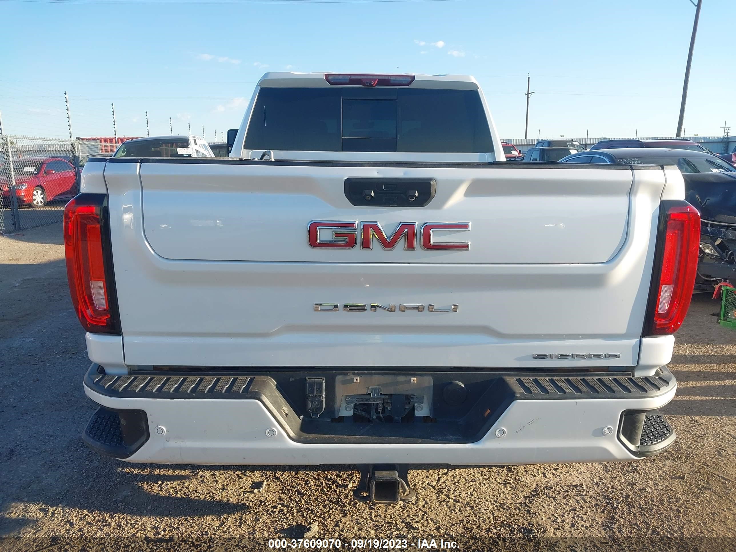 Photo 7 VIN: 1GT49REY6NF139516 - GMC SIERRA 