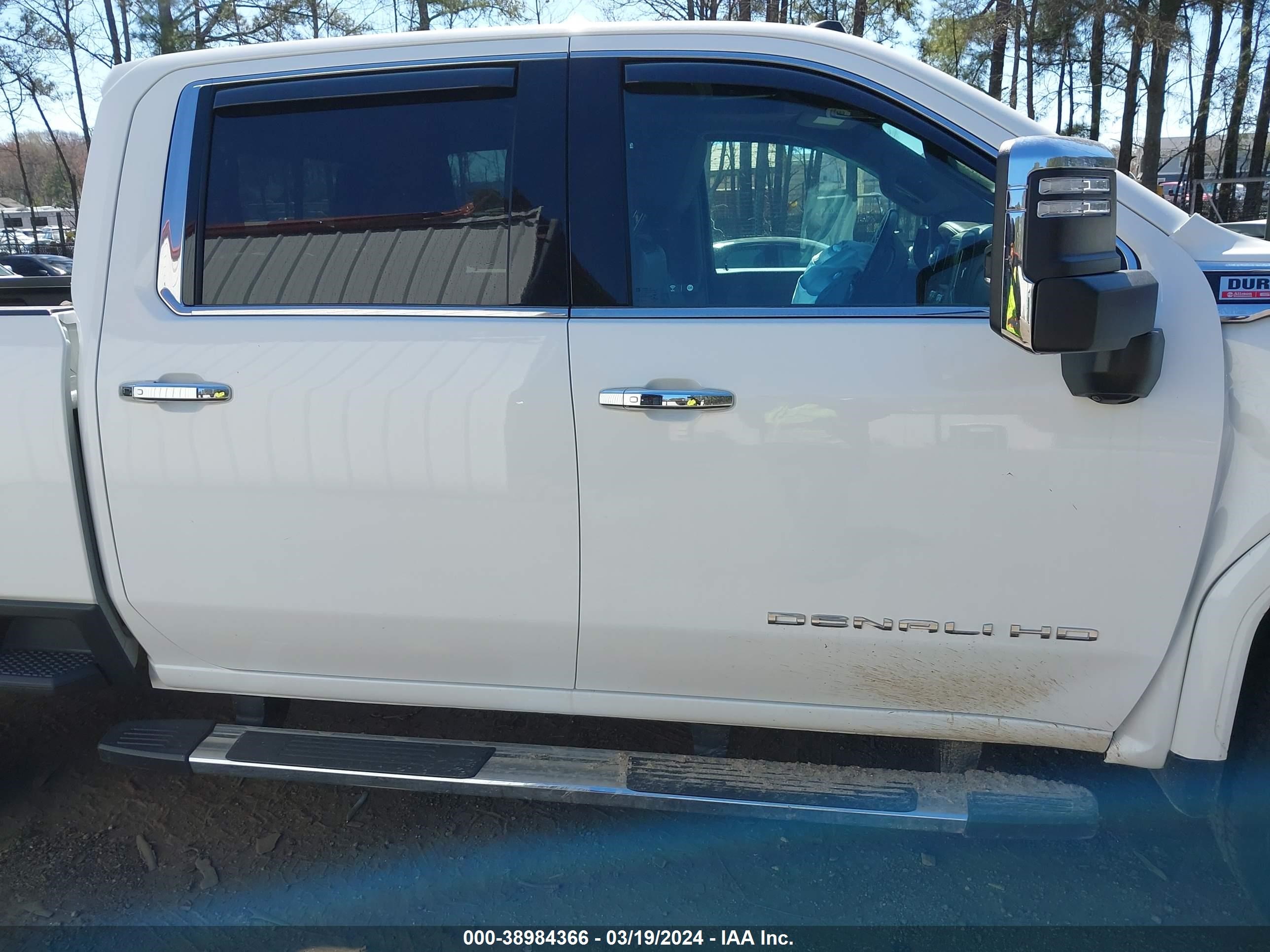 Photo 12 VIN: 1GT49REY8NF336476 - GMC SIERRA 