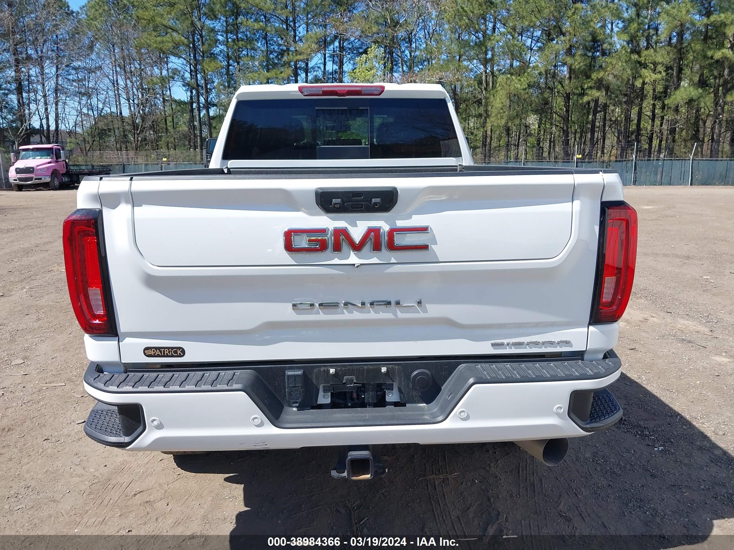 Photo 15 VIN: 1GT49REY8NF336476 - GMC SIERRA 