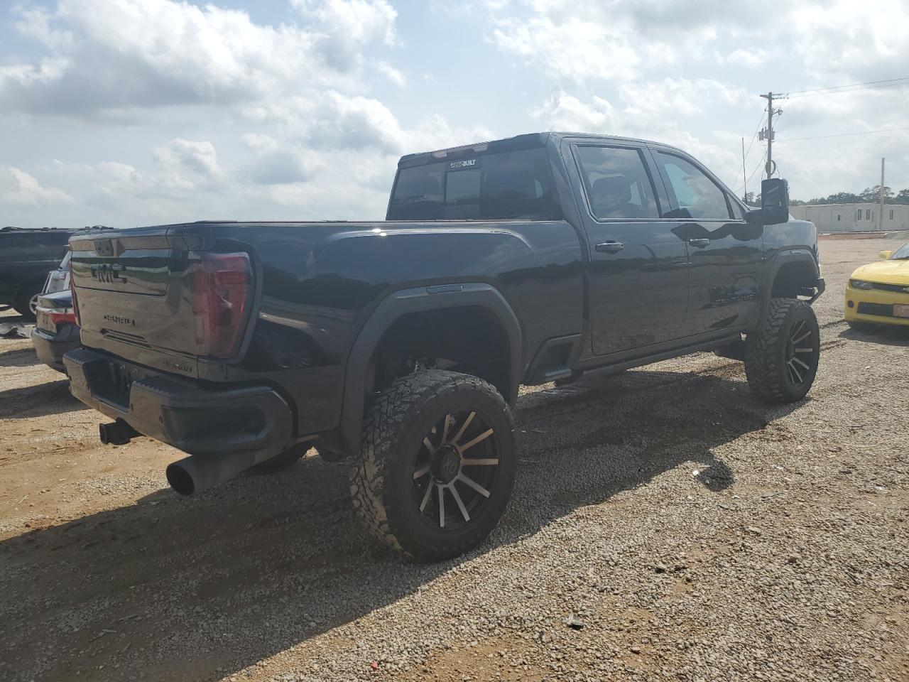 Photo 2 VIN: 1GT49REY9LF250445 - GMC SIERRA 