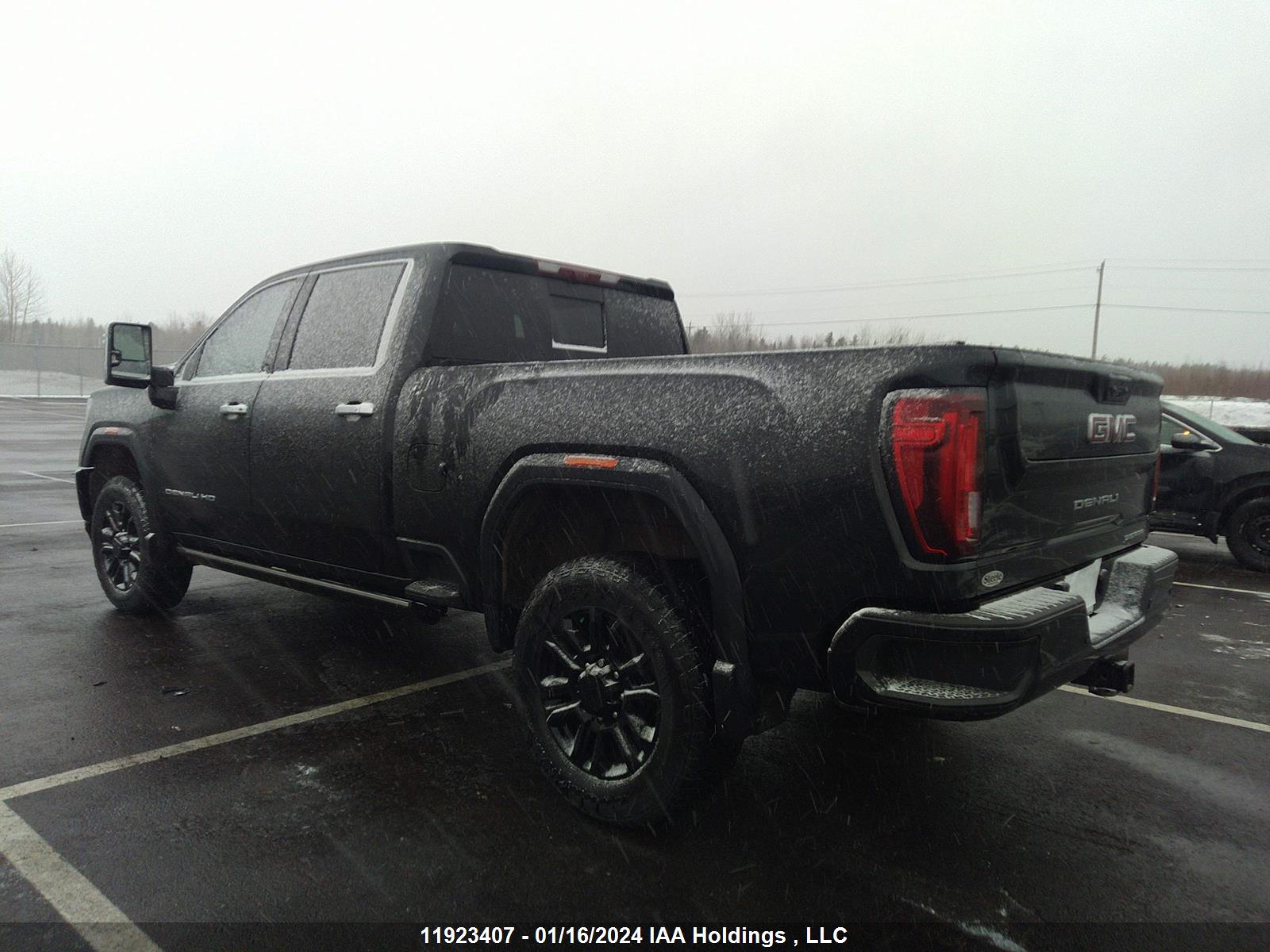 Photo 2 VIN: 1GT49REY9NF327494 - GMC SIERRA 