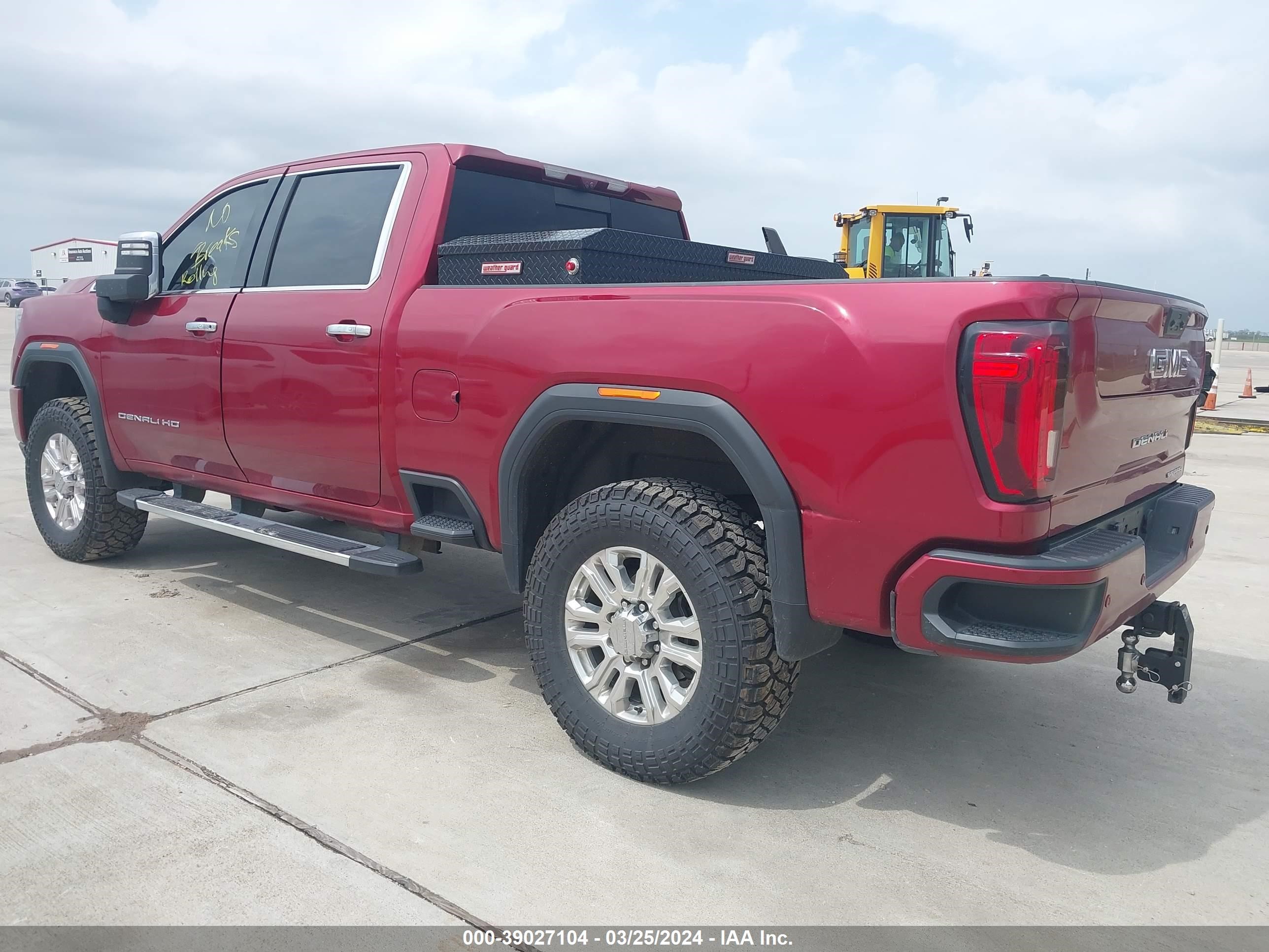 Photo 2 VIN: 1GT49REYXLF267349 - GMC SIERRA 