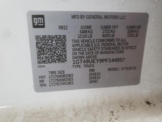 Photo 12 VIN: 1GT49UEY9PF144957 - GMC SIERRA K35 