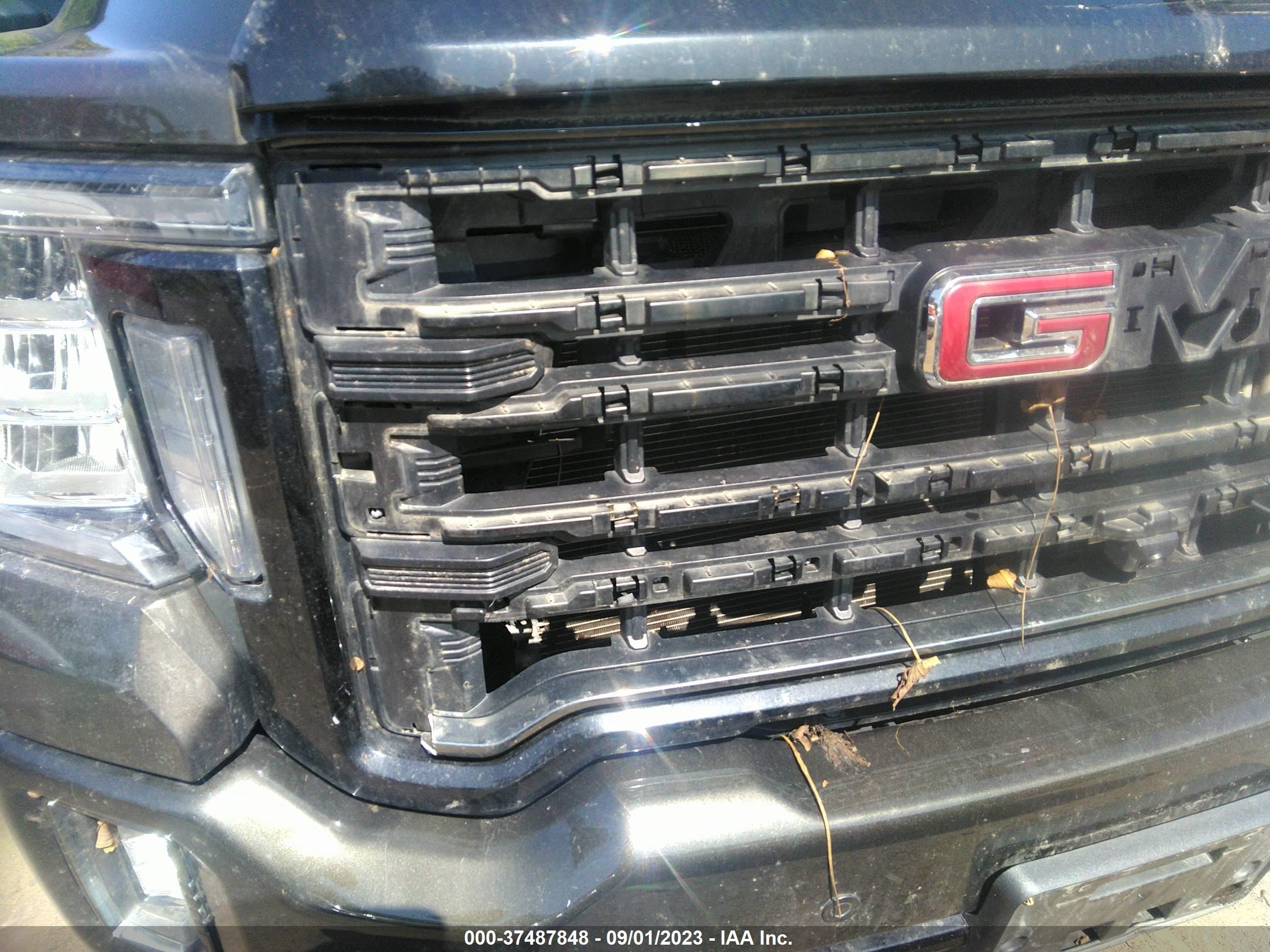 Photo 10 VIN: 1GT49VE74PF150517 - GMC SIERRA 