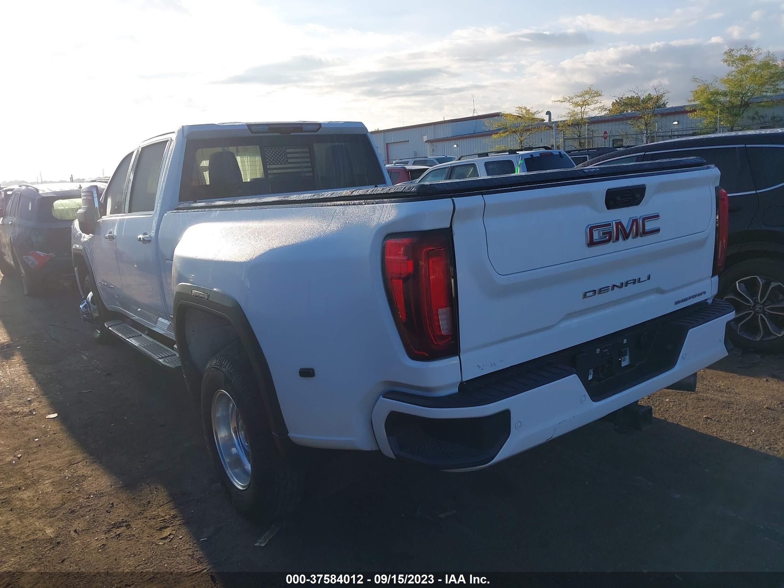 Photo 2 VIN: 1GT49WEY0NF357532 - GMC NULL 