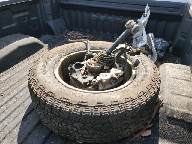 Photo 11 VIN: 1GT49WEY8PF216422 - GMC SIERRA K35 