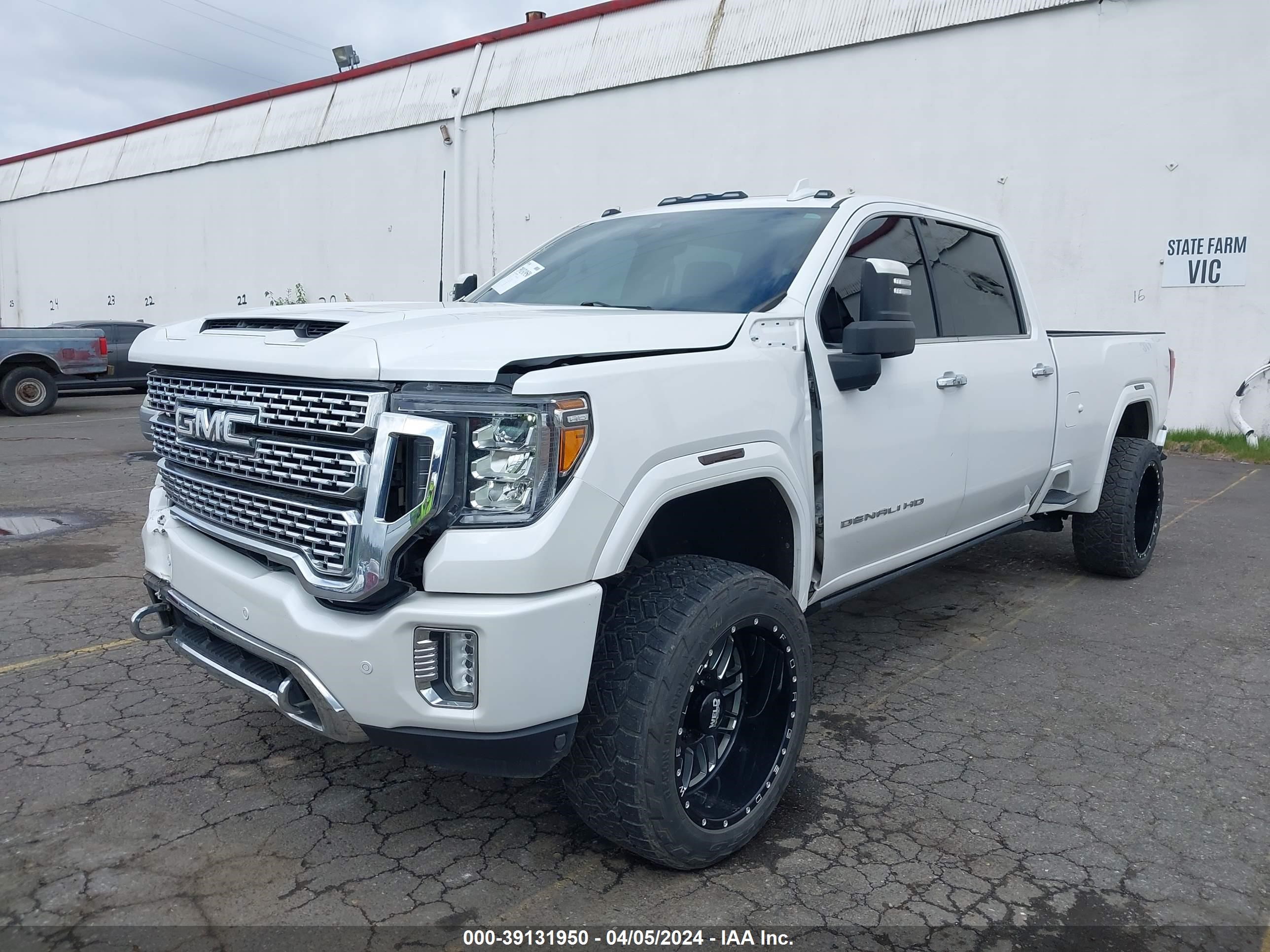 Photo 1 VIN: 1GT49WEYXLF215332 - GMC NULL 