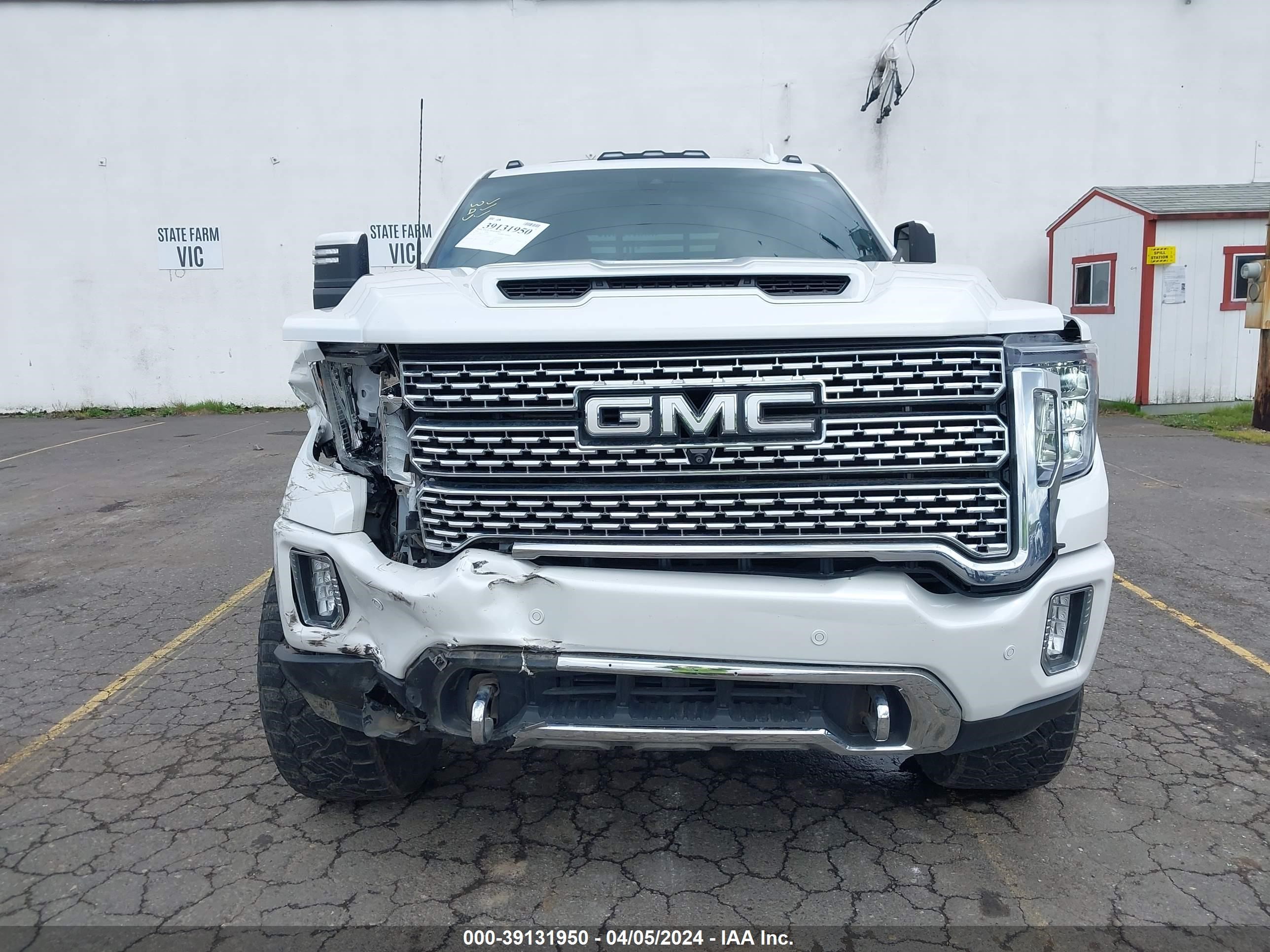 Photo 13 VIN: 1GT49WEYXLF215332 - GMC NULL 