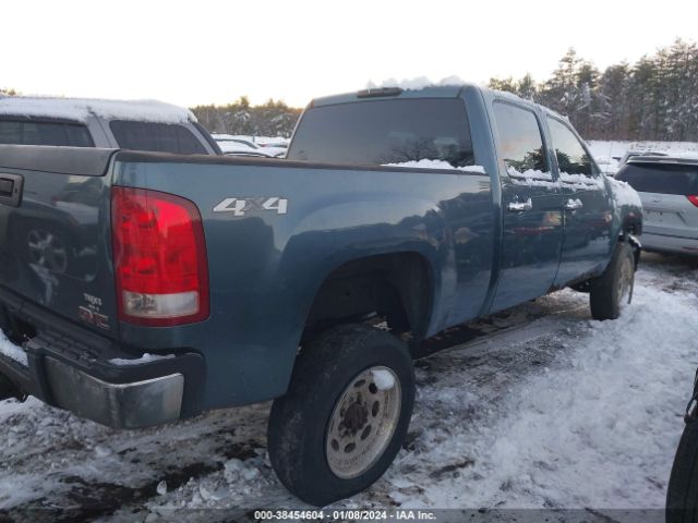 Photo 3 VIN: 1GT4K0B63AF111492 - GMC SIERRA 2500HD 