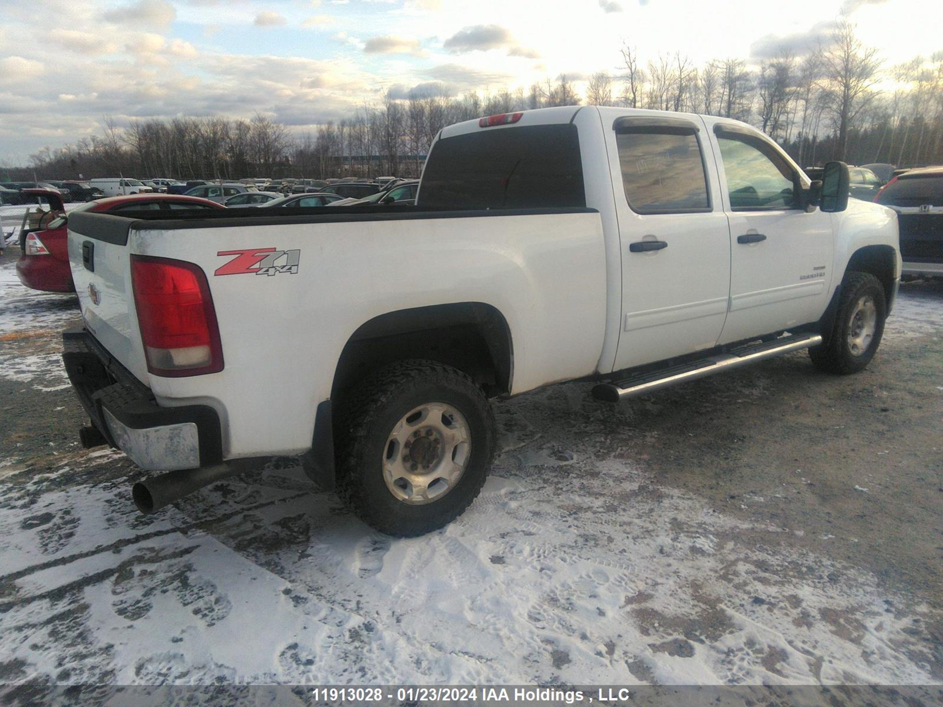 Photo 3 VIN: 1GT4K0B66AF121580 - GMC SIERRA 