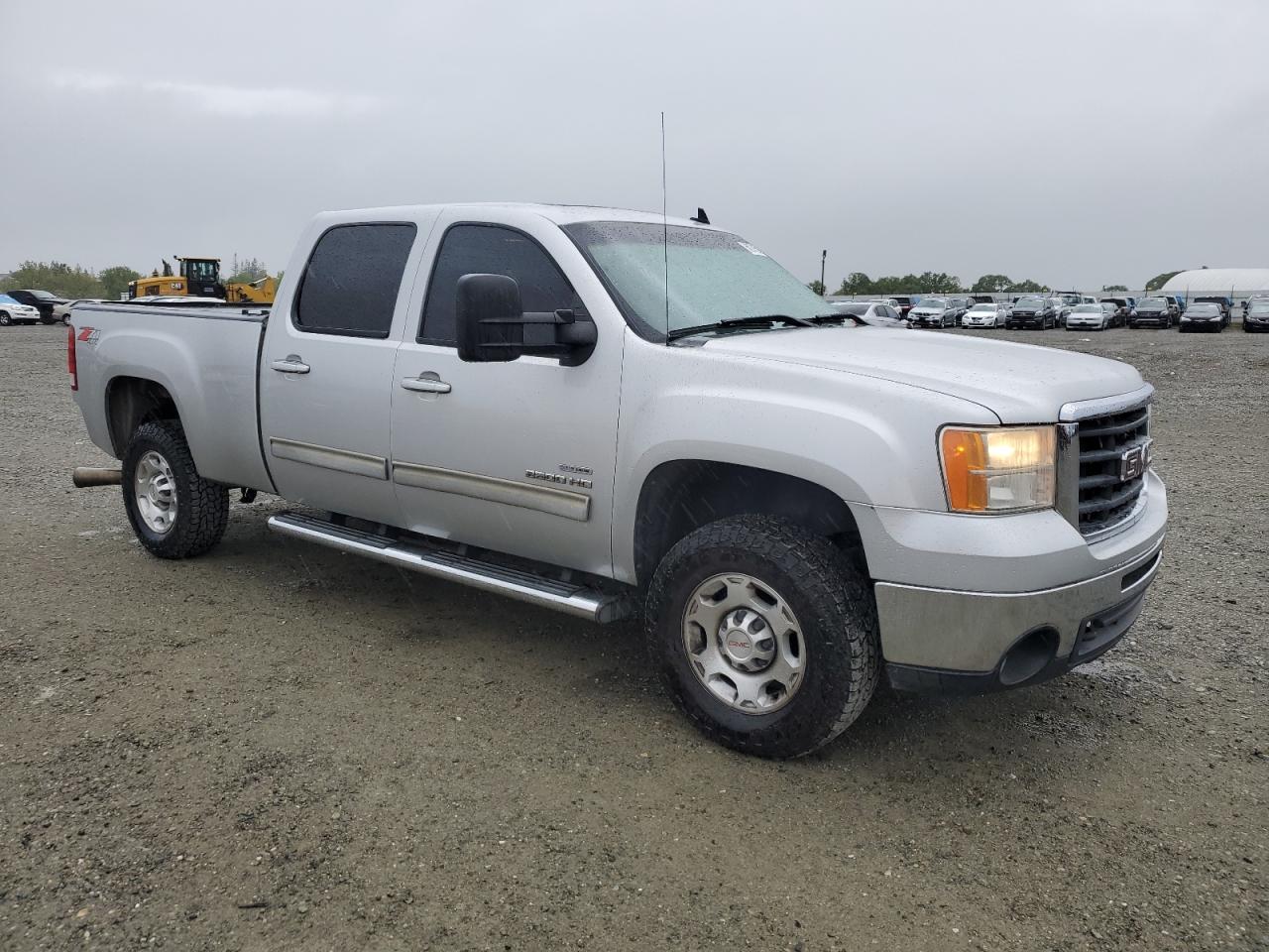 Photo 3 VIN: 1GT4K1B63AF124393 - GMC SIERRA 