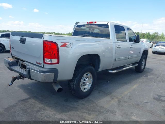 Photo 3 VIN: 1GT4K1B66AF121942 - GMC SIERRA 2500HD 