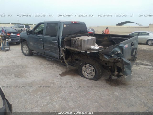 Photo 2 VIN: 1GT4K1B68AF130979 - GMC SIERRA 2500HD 