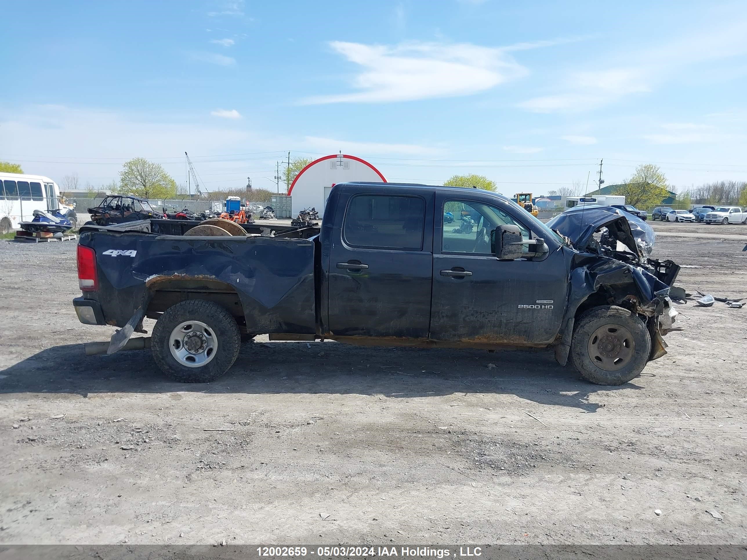 Photo 13 VIN: 1GT4KZB62AF106076 - GMC SIERRA 