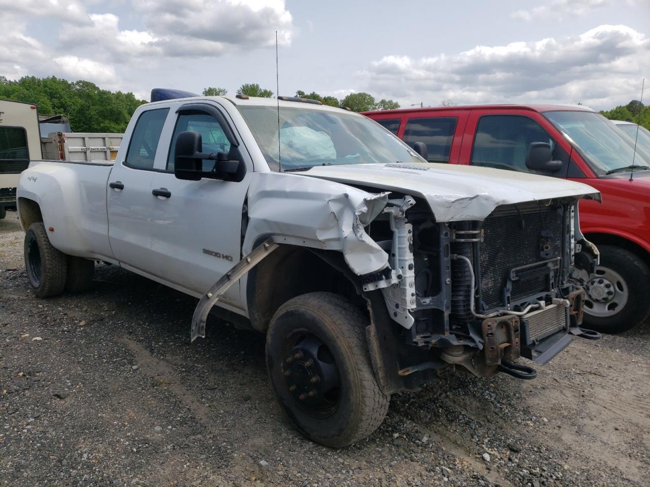 Photo 3 VIN: 1GT521C81FZ115587 - GMC SIERRA 