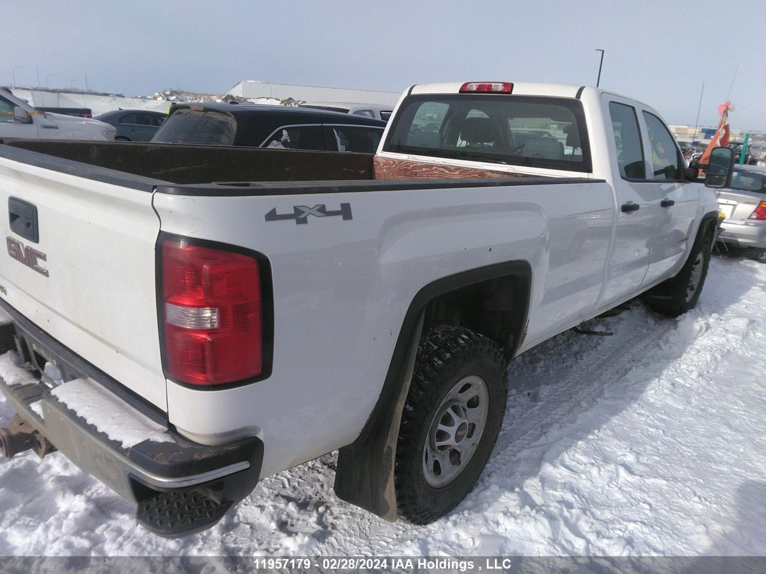 Photo 3 VIN: 1GT521CG7FZ515872 - GMC SIERRA 