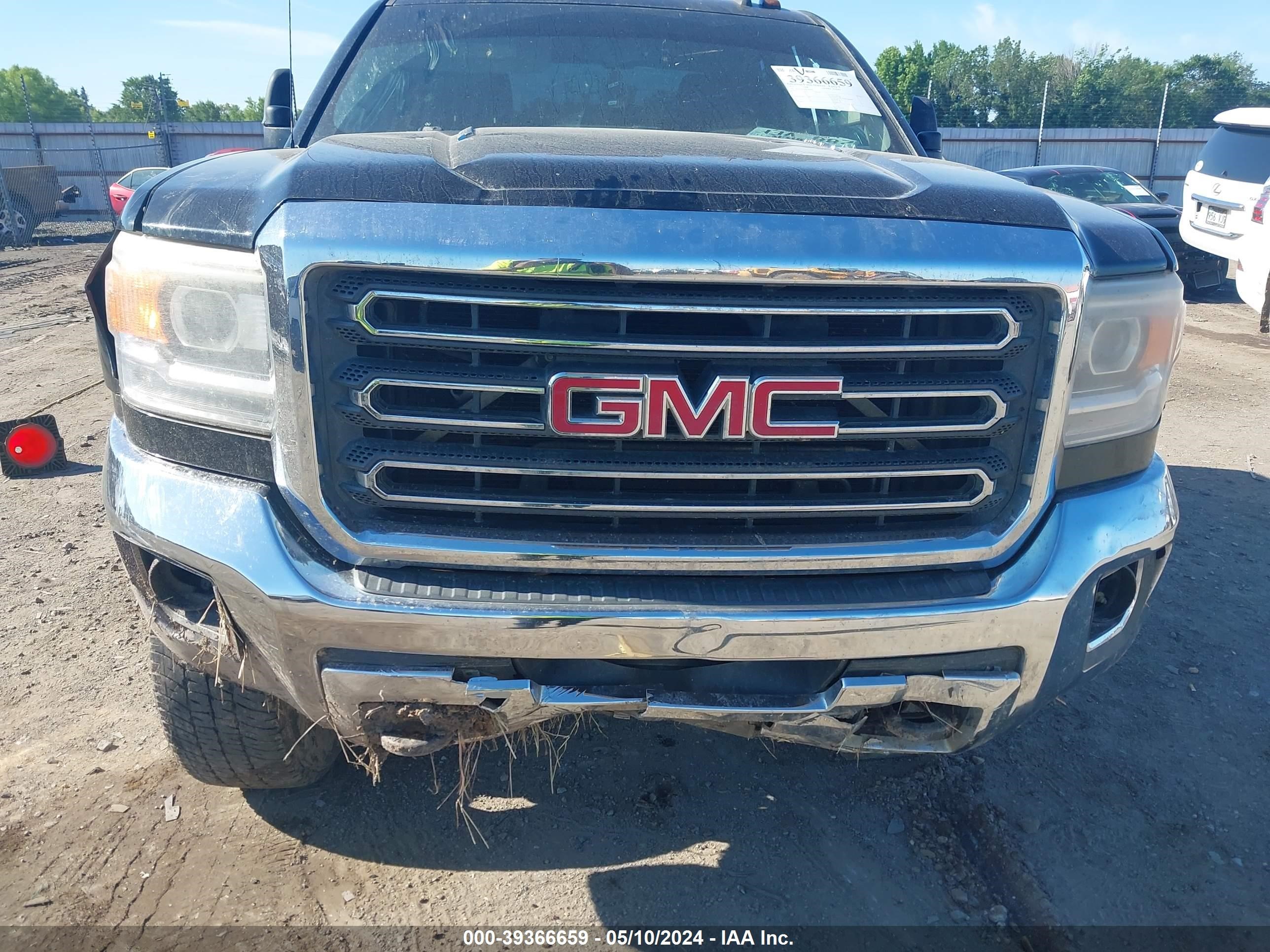 Photo 10 VIN: 1GT523C8XFZ109430 - GMC NULL 