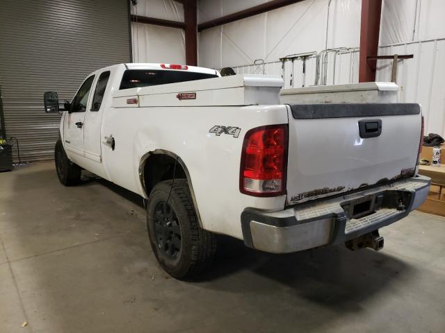 Photo 2 VIN: 1GT523CG9BZ395207 - GMC SIERRA K35 