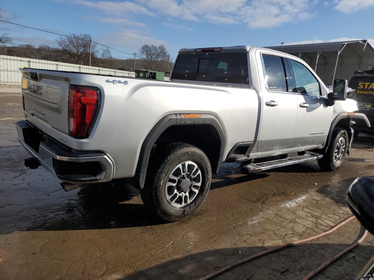 Photo 2 VIN: 1GT59ME72NF221452 - GMC SIERRA 