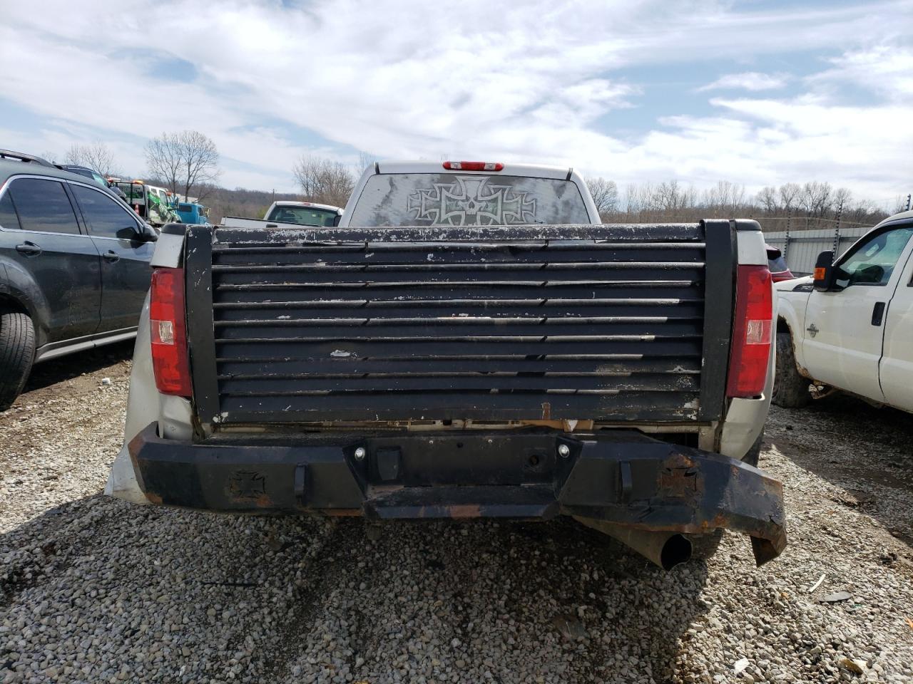 Photo 5 VIN: 1GT7K2B6XAF134051 - GMC SIERRA 