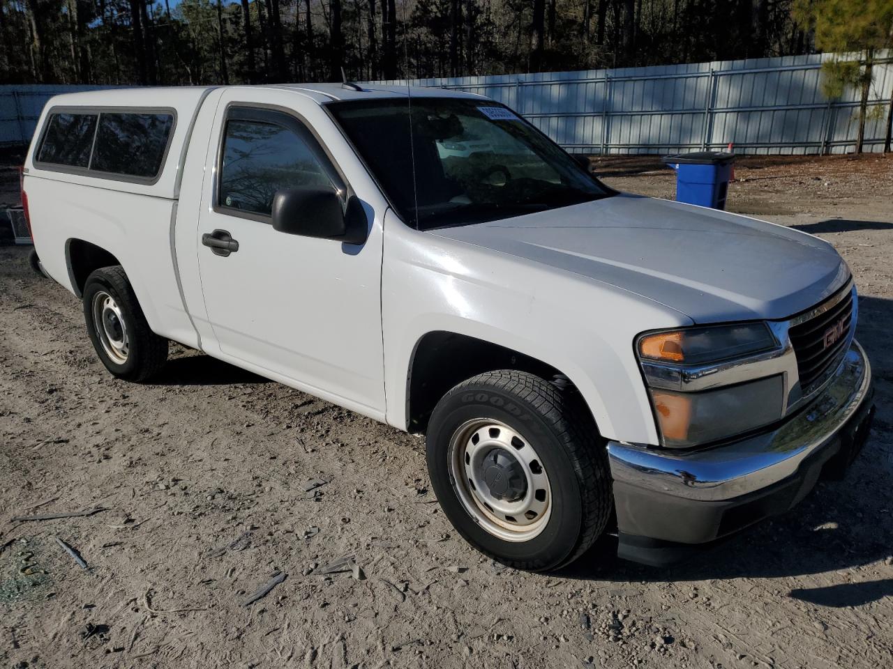 Photo 3 VIN: 1GTC5LF91B8100991 - GMC CANYON 