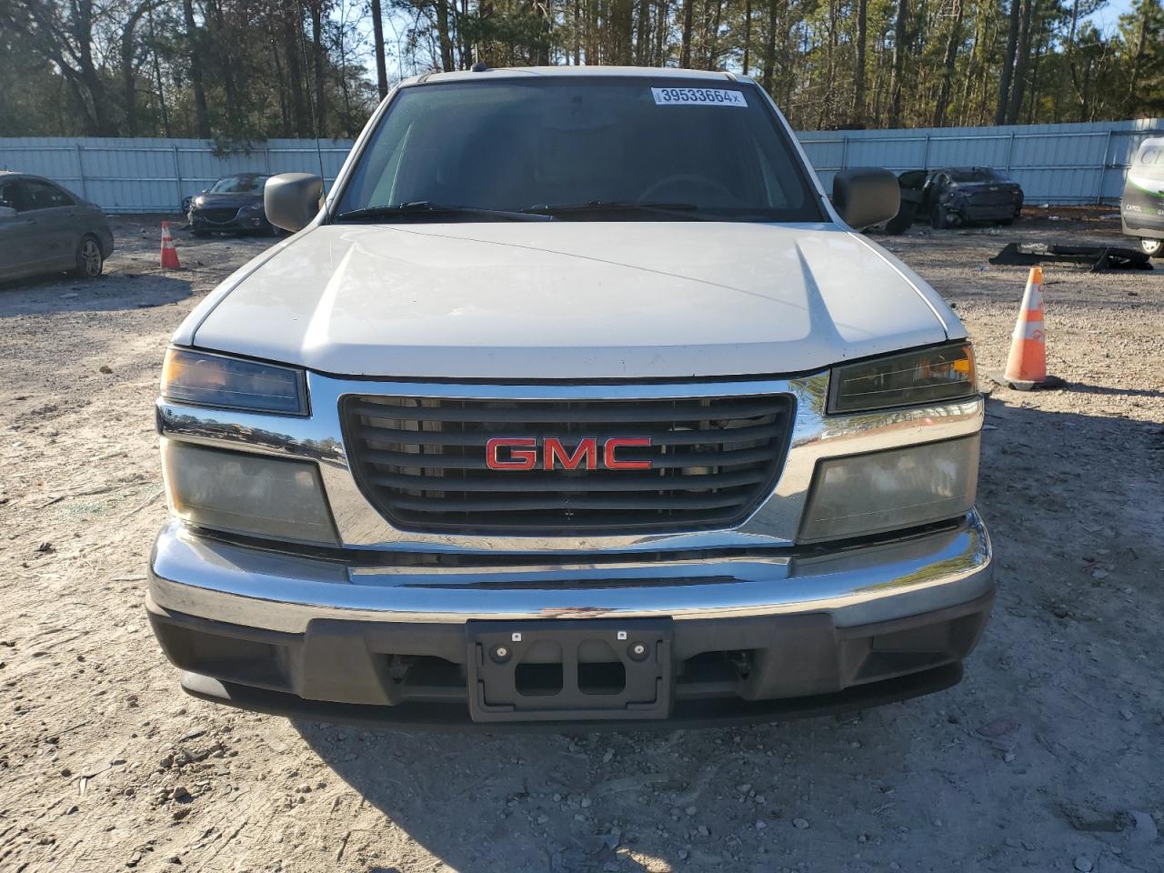 Photo 4 VIN: 1GTC5LF91B8100991 - GMC CANYON 